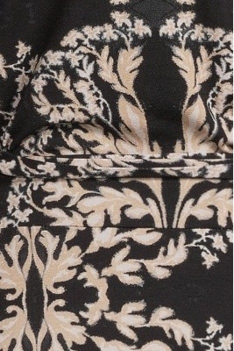 WRAP DRESS ORNAMENT PRINT BLACKS 5