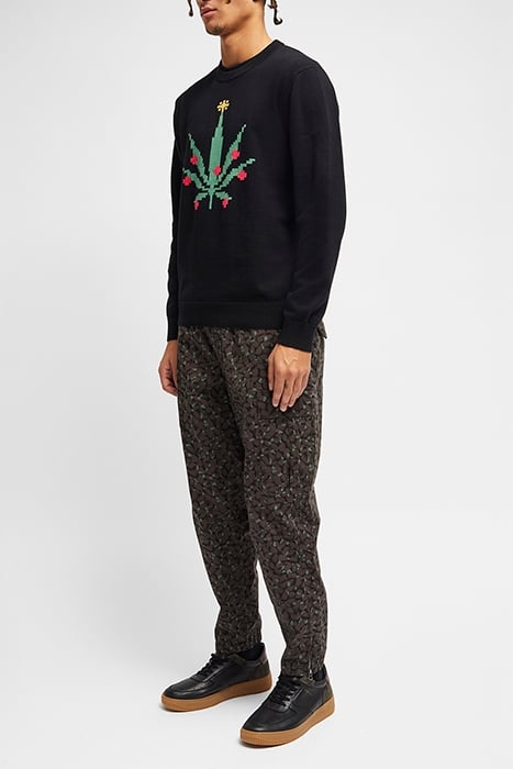 XMAS CANNABIS LEAF JUMPER BLACK 3