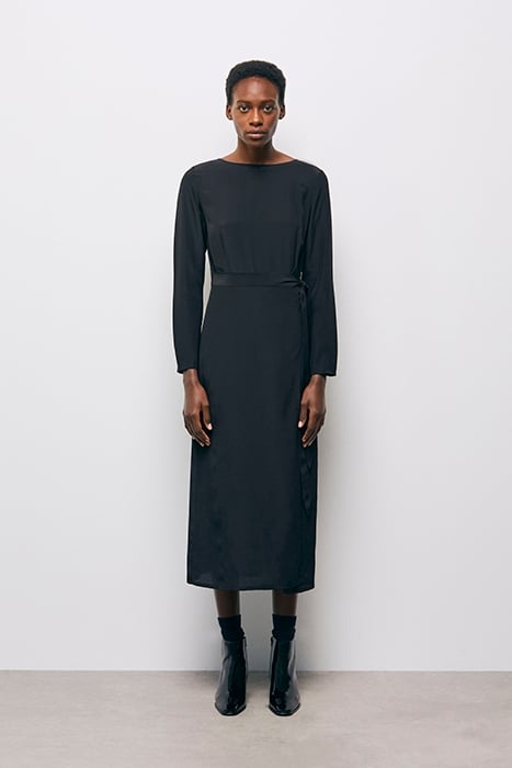 ROBE LONGUE MANCHES LONGUES JUPE DENTELLE BLACK 1