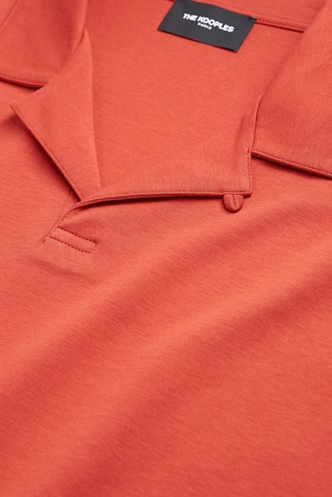 POLO ROUGE FONCÉ COTON COL CUBAIN RED 7