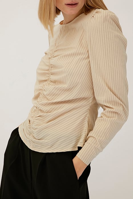 GATHERED TOP CHALK 4