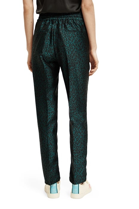 MAIA - MID RISE TAPERED LEG LEOPARD JACQUARD JOGGER CREATURE 2
