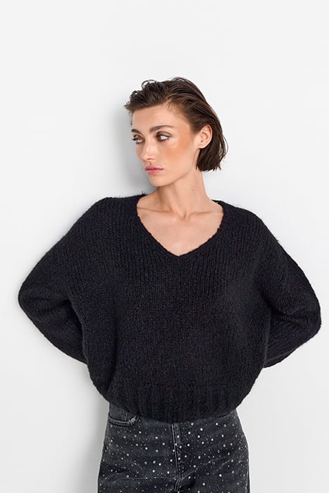 V-NECK PULLOVER BLACK 1