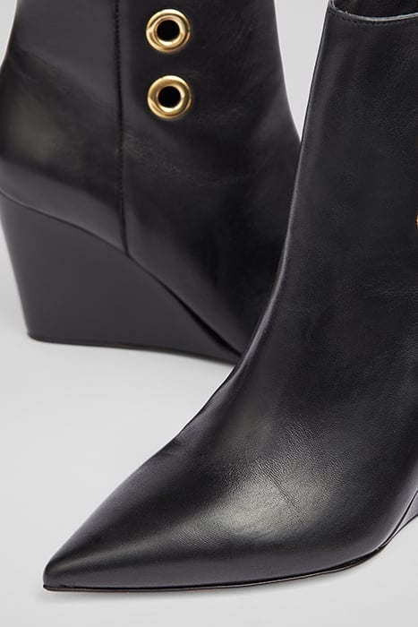 AB BRIE WEDGE BOOT BLACK 4