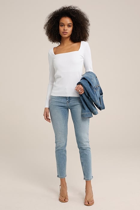 5-POCKET MID WAIST LIGHT BLUE 3