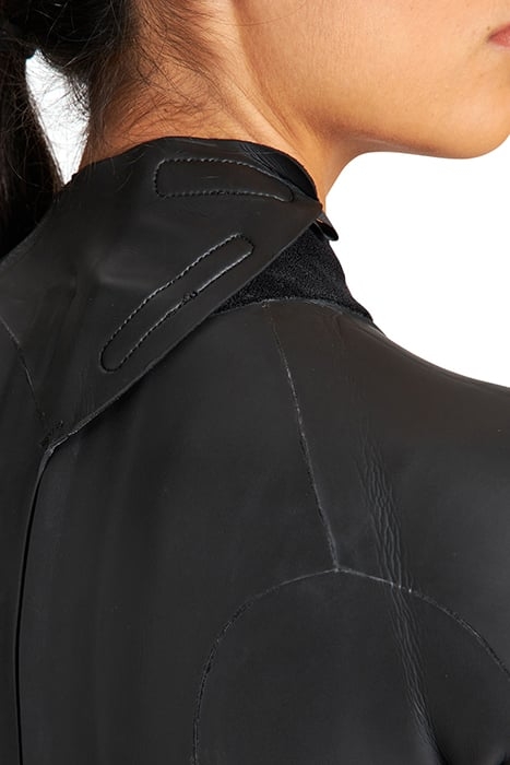 W TRIWETSUIT CARBON BLACK - SILVER 4