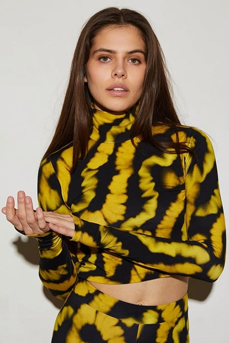 LUPE CROPPED PULLI YELLOW 1