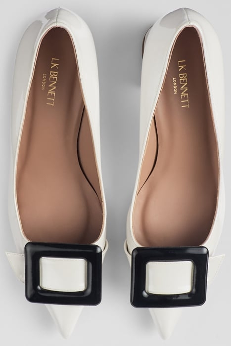 TIA COVERED PUMP WHITE/BLACK 3