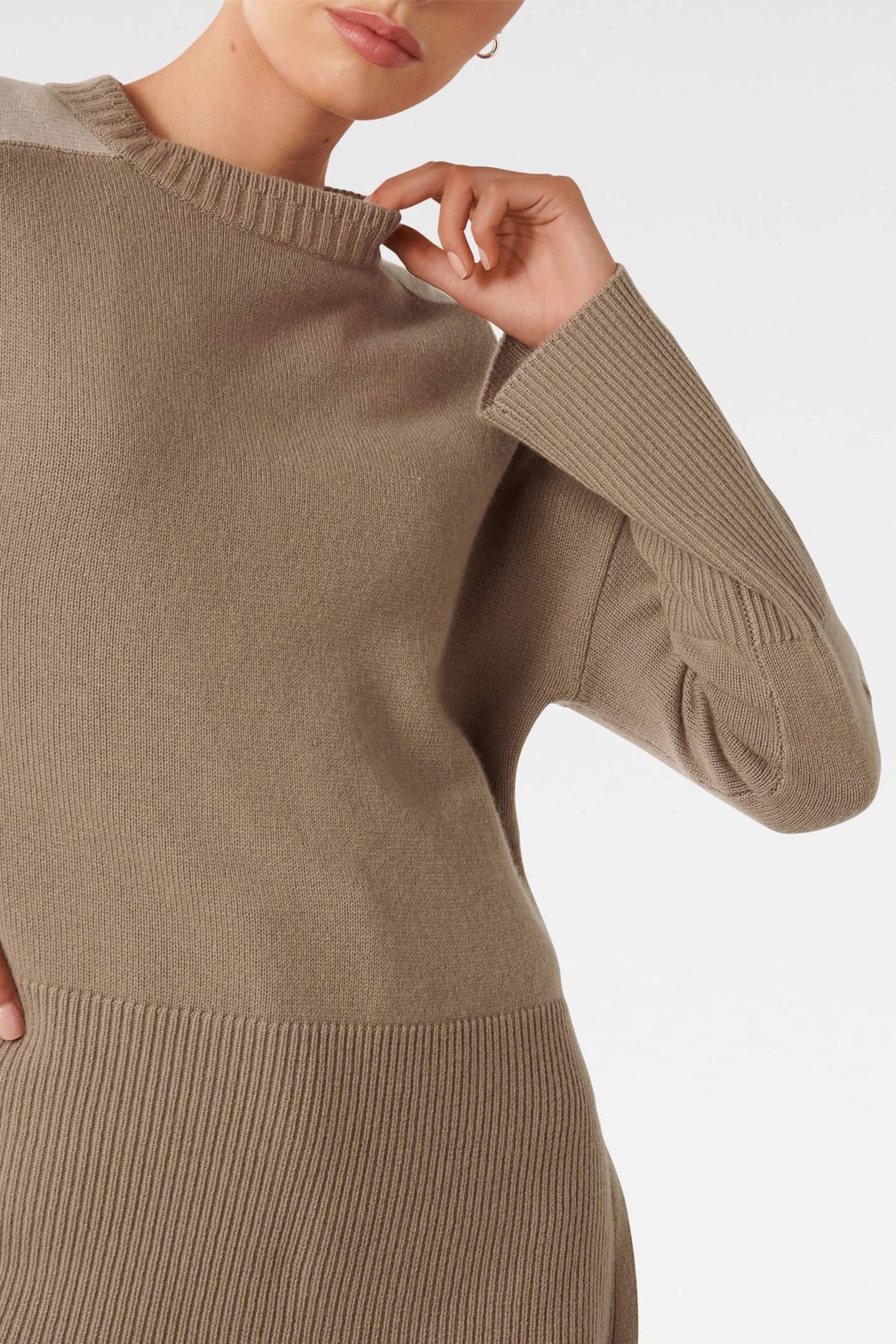 BIANCA RELAXED LONGLINE CREW NECK JUMPER MUSHROOM/ STONE COL 6