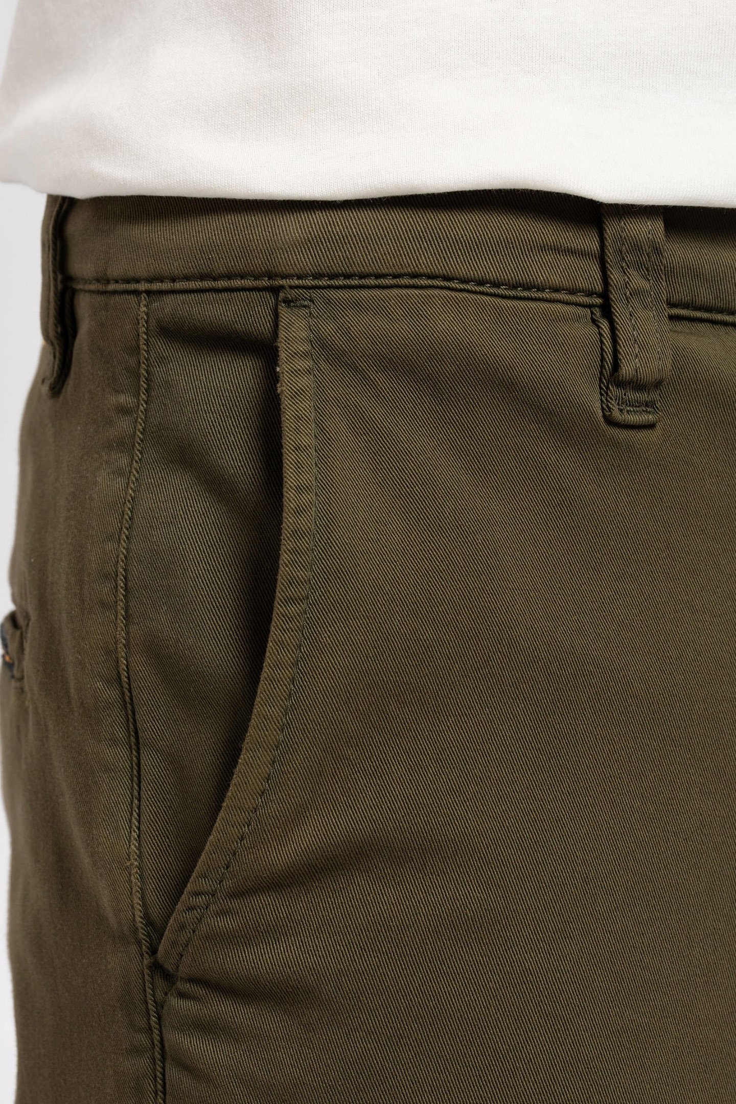 EASY ALVIN OLIVE OLIVE 7