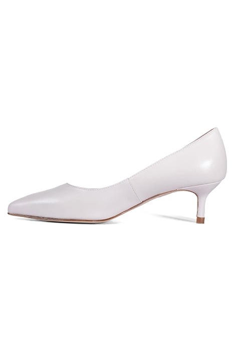 AUDREY POINTED COURT HEEL ECRU 3