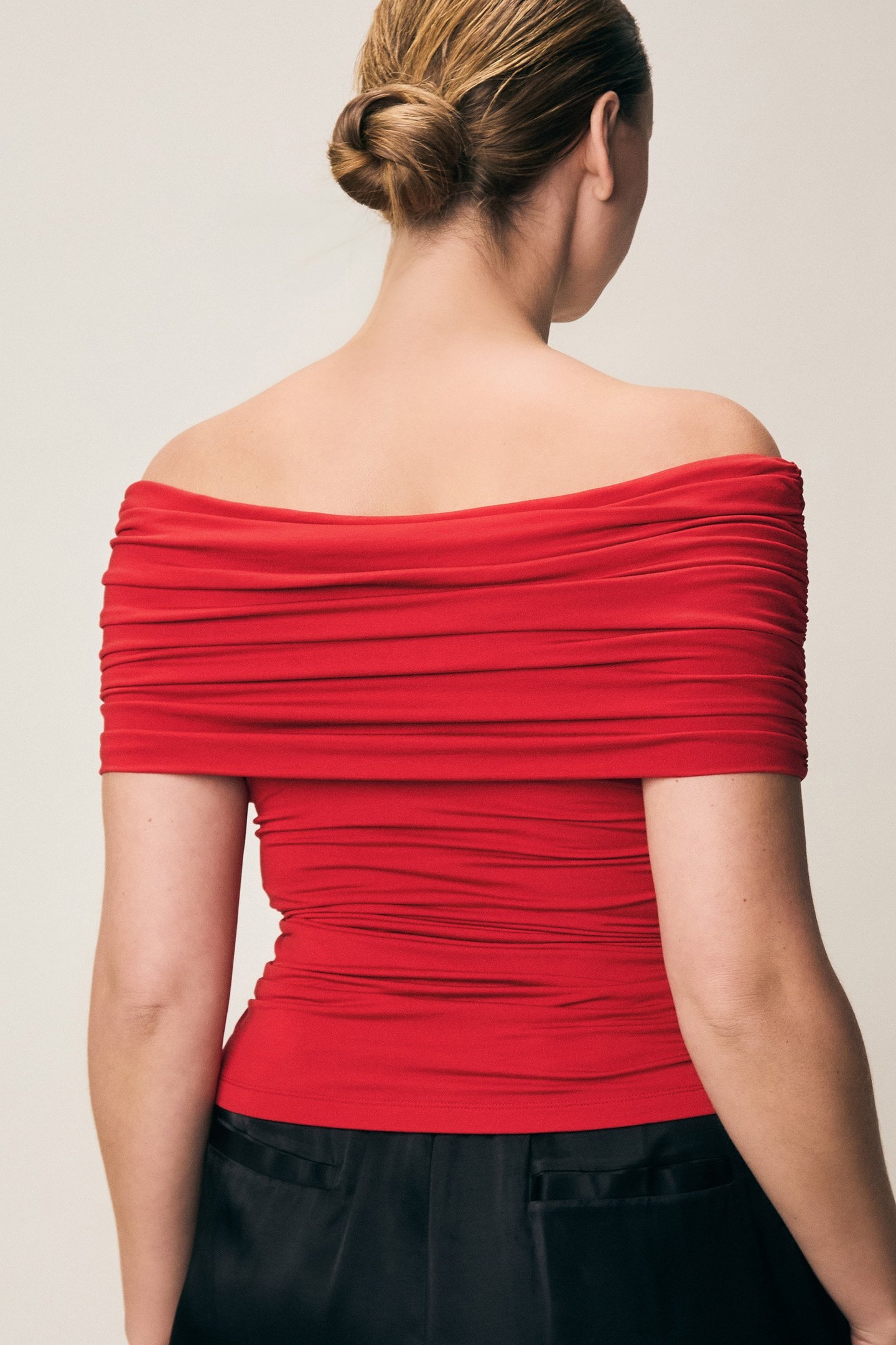 DOSINIA LUSCIOUS RED 2