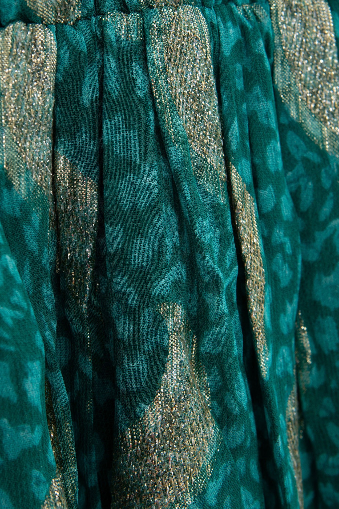 GIRLS' GREEN SHORT DRESS WITH GOLD LEAF PRINT 7