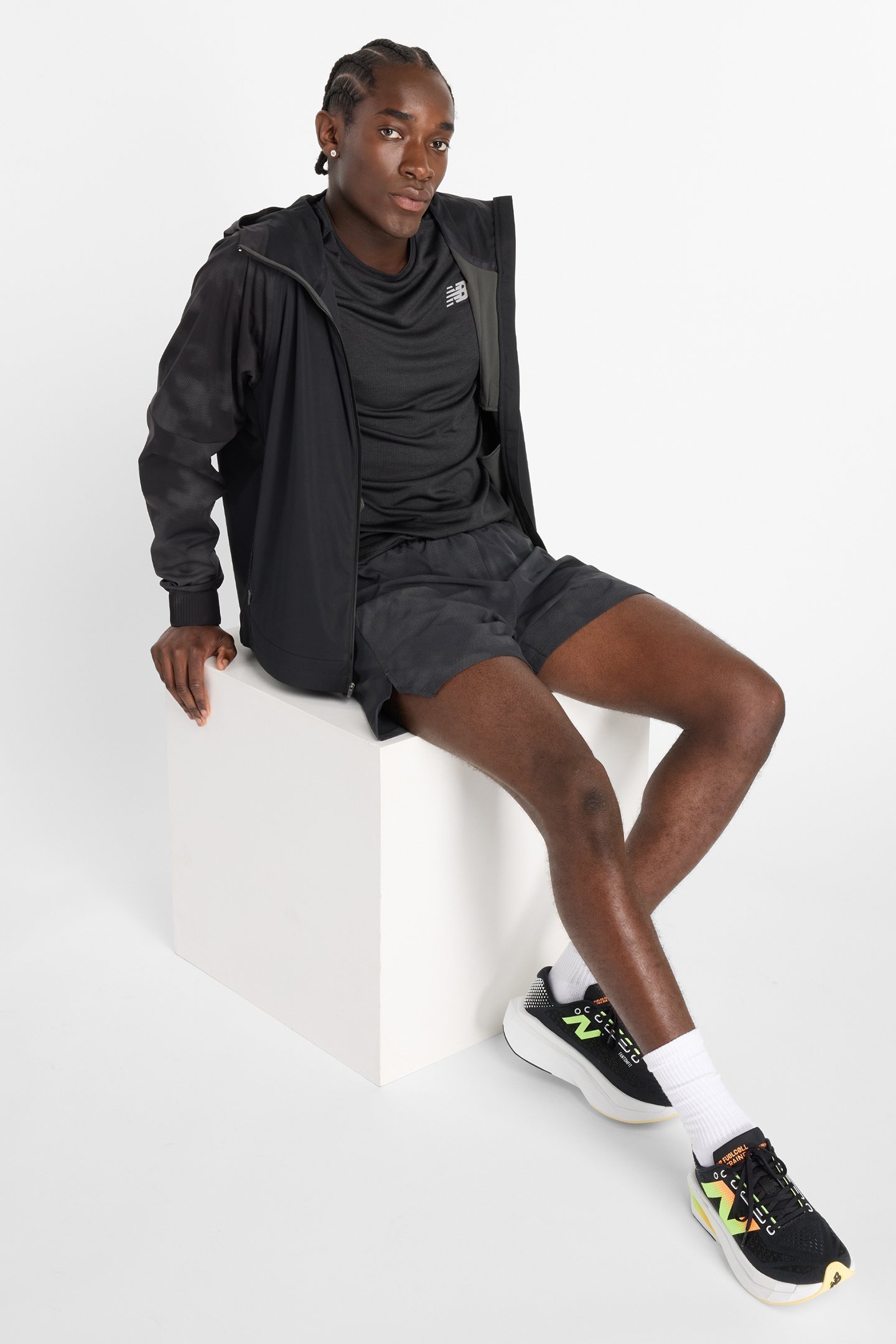 PREMIUM PRINTED JACKET IN BLACK 5