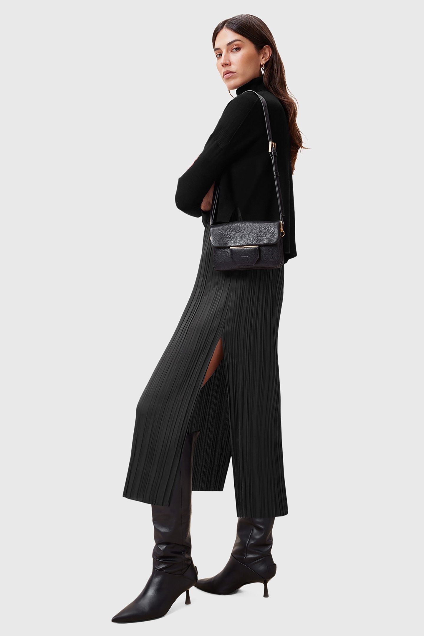 VITTORIA DRESS BLACK 4