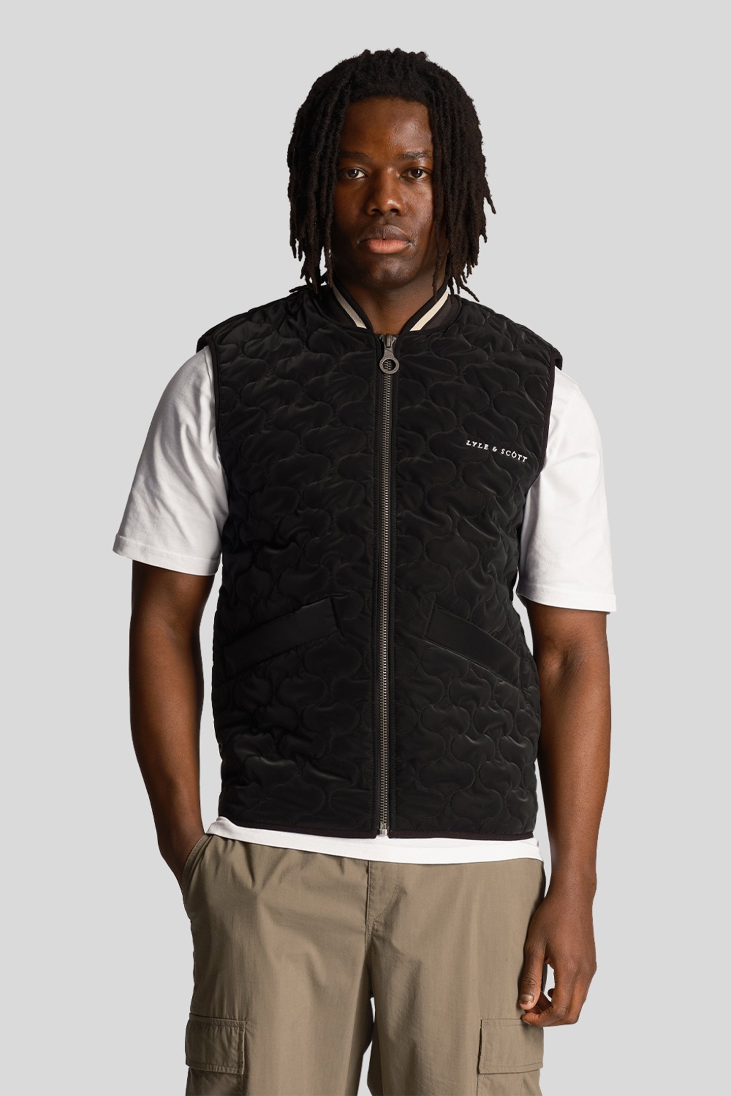 QUILTED GILET JET BLACK 1