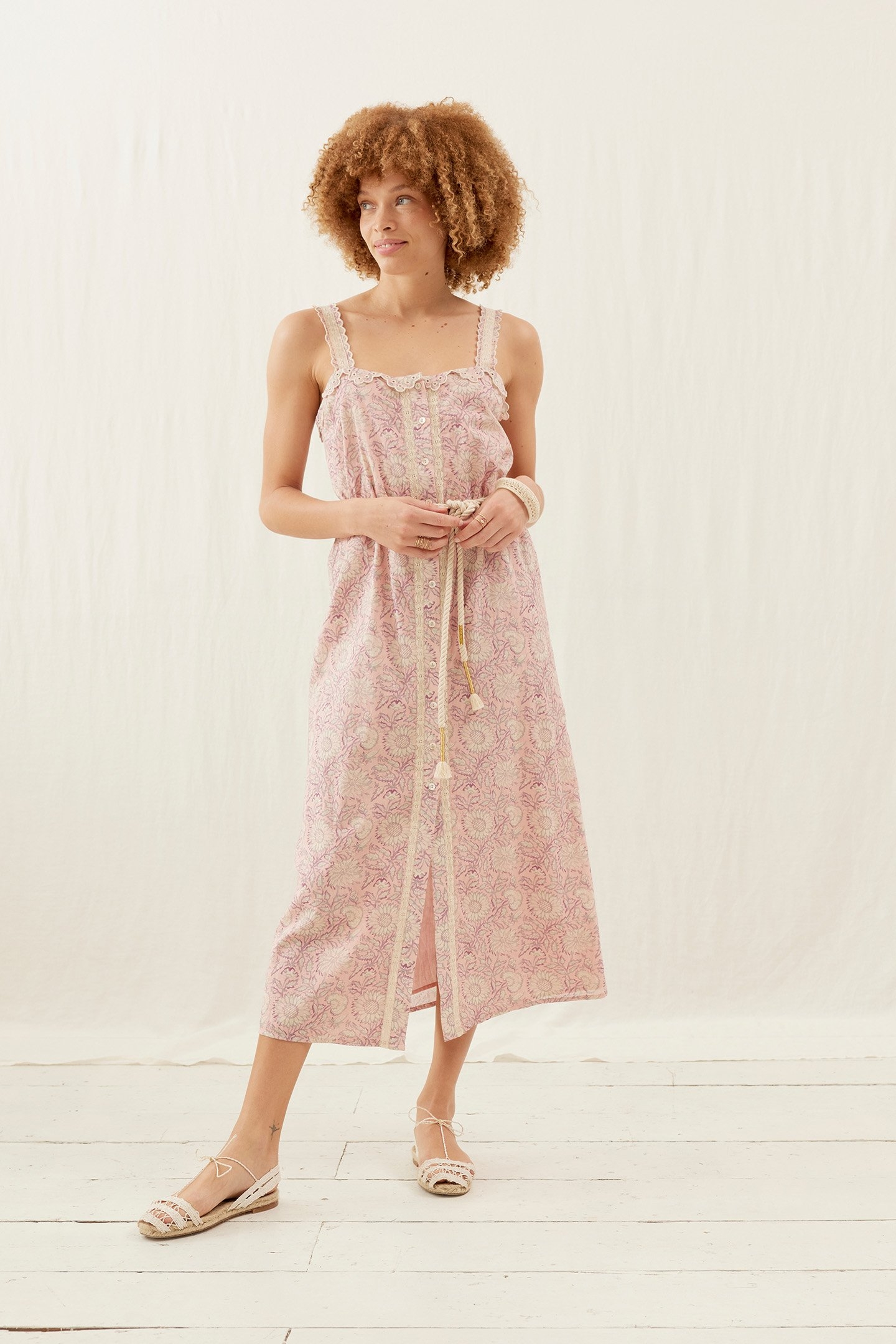 DRESS GUANANINA PINK DAISY GARDEN 1