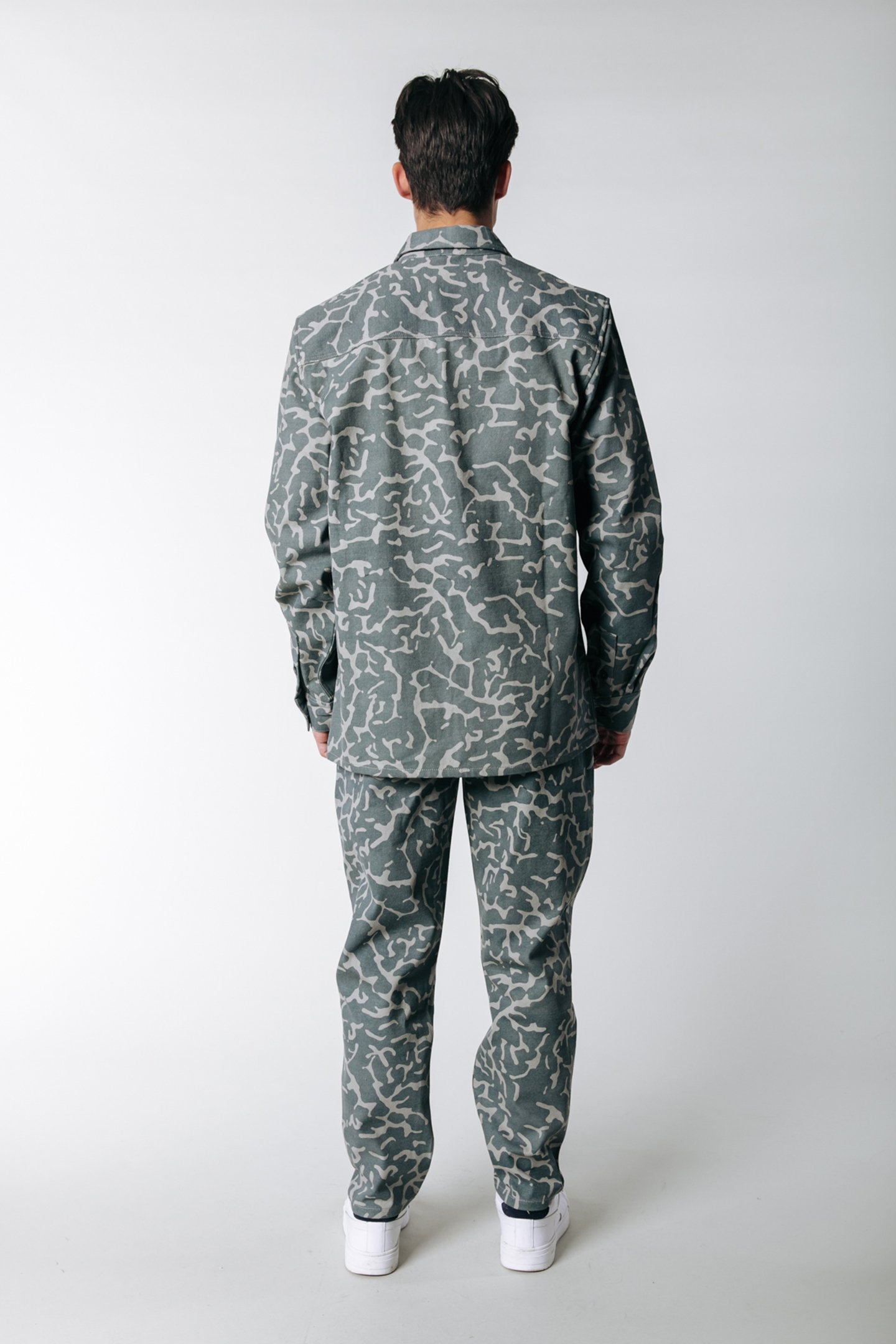 DEX CLEAN CAMO CHINO PANTS DARK GREY 2