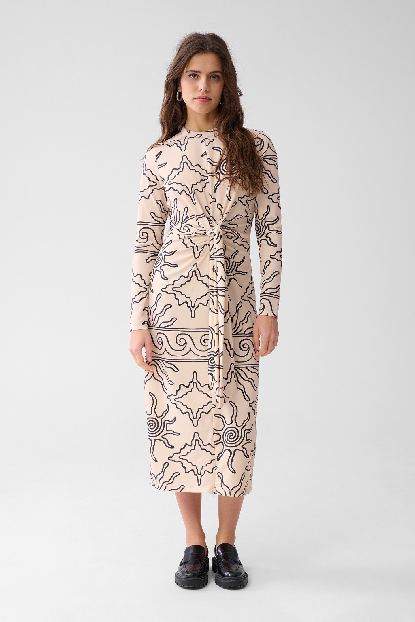 LA-SBPRINTED TRAVEL DRESS BLACK/WHITE 5