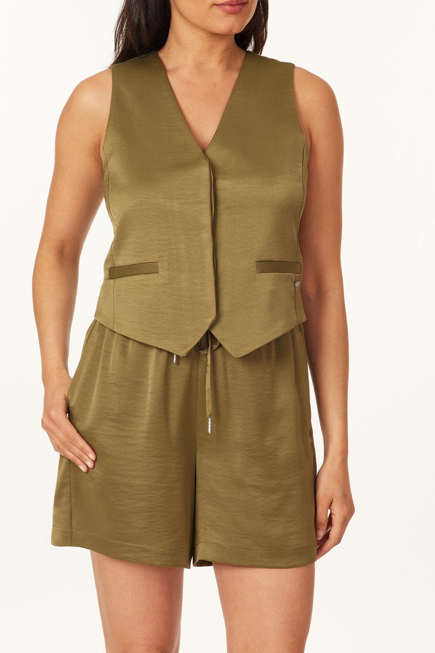 SATIN HIDDEN PLACKET VEST MARTINI OLIVE 1