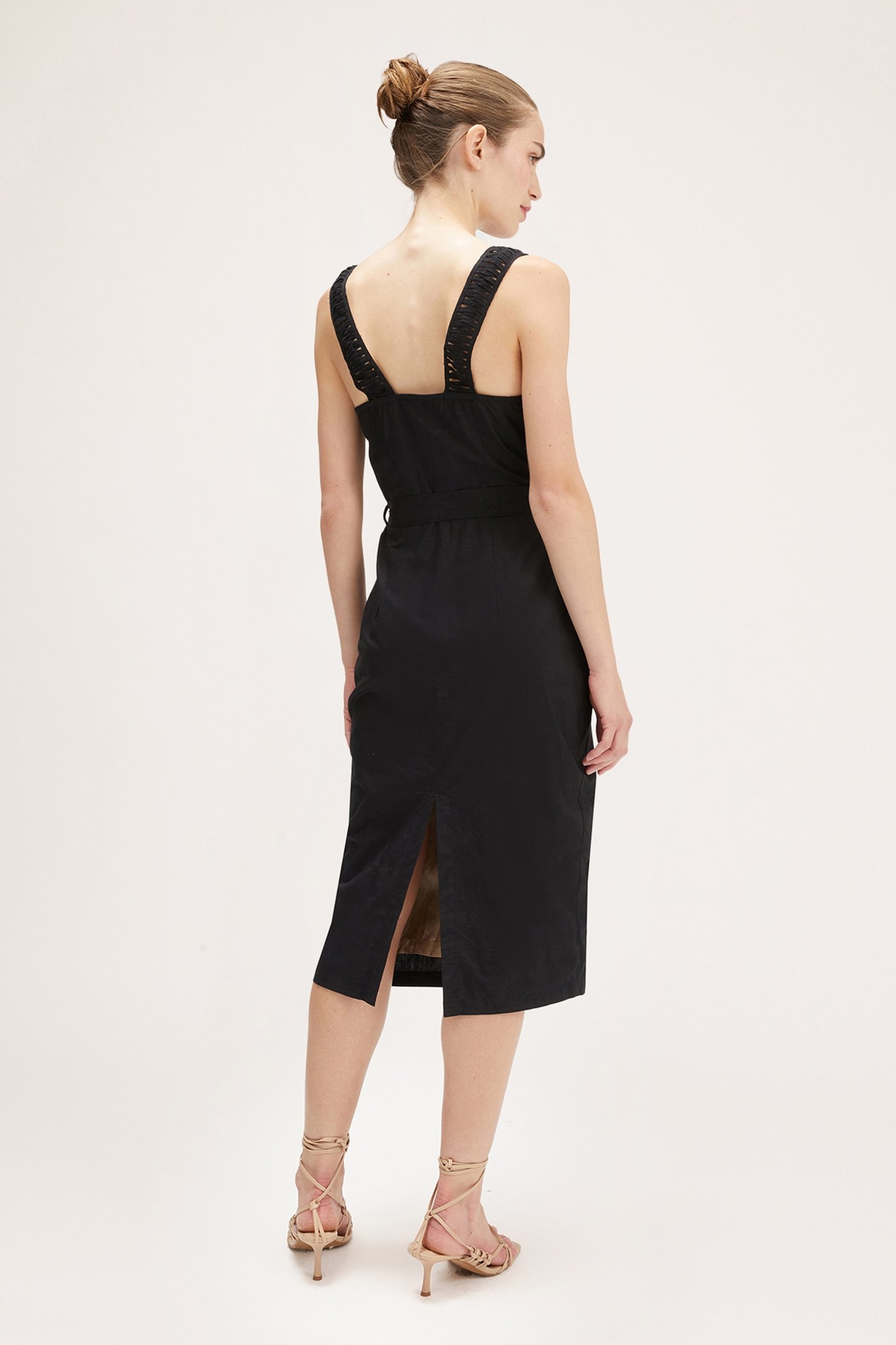 EMBROIDERED SHEATH DRESS BLACK 3