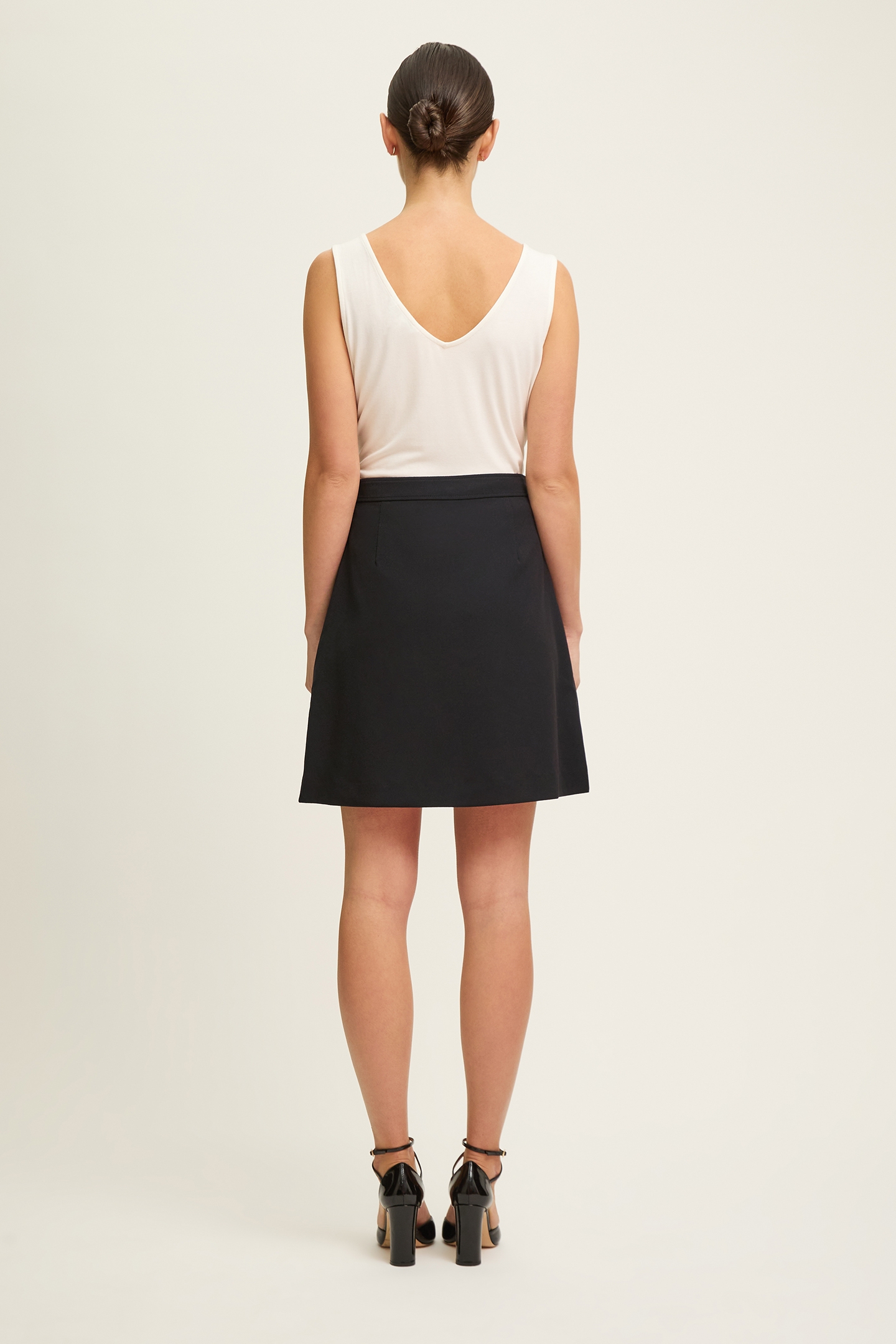 SK HALINA CREPE SKIRT BLACK 3