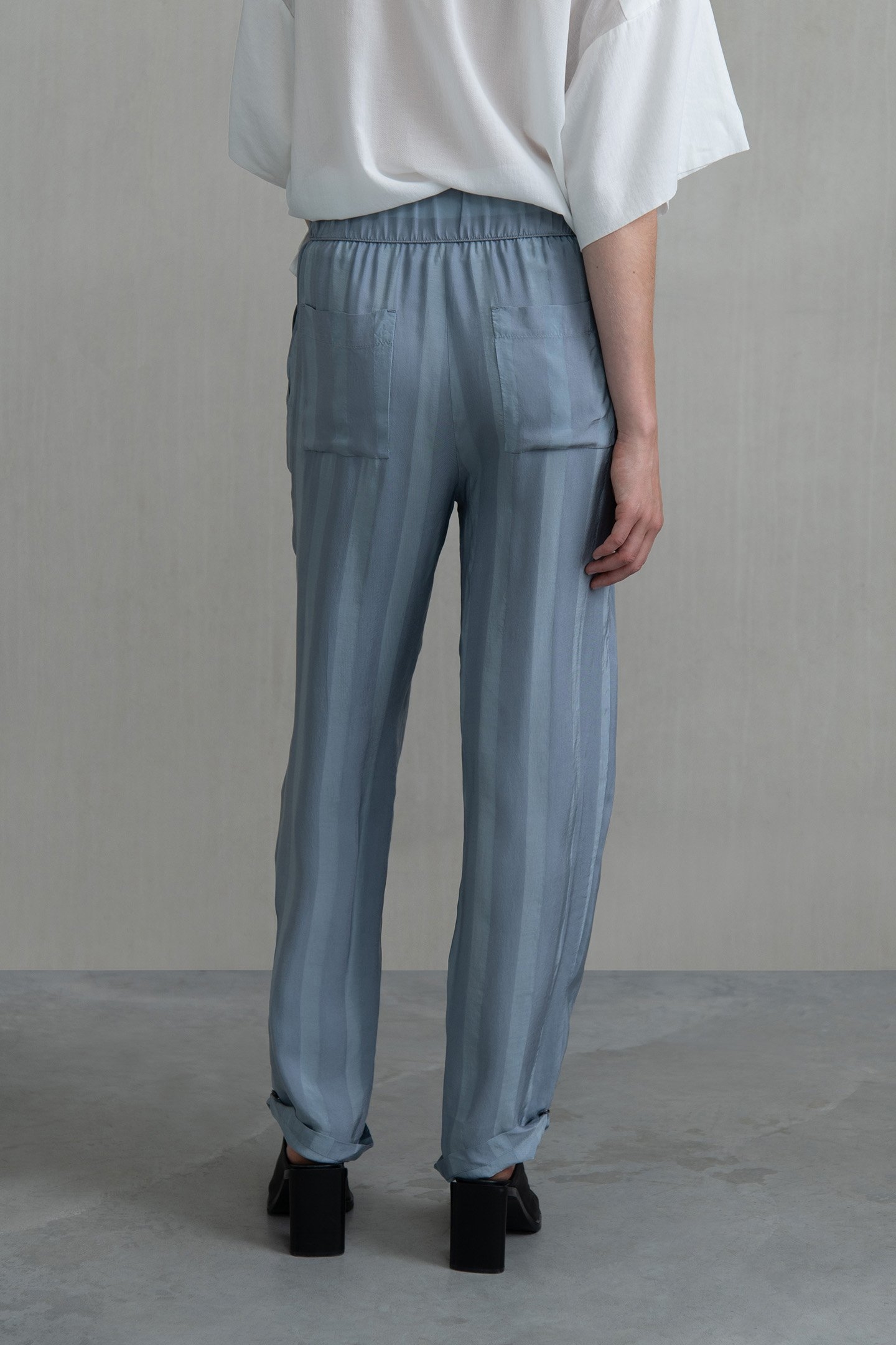SANDA S TROUSERS STEEL 2