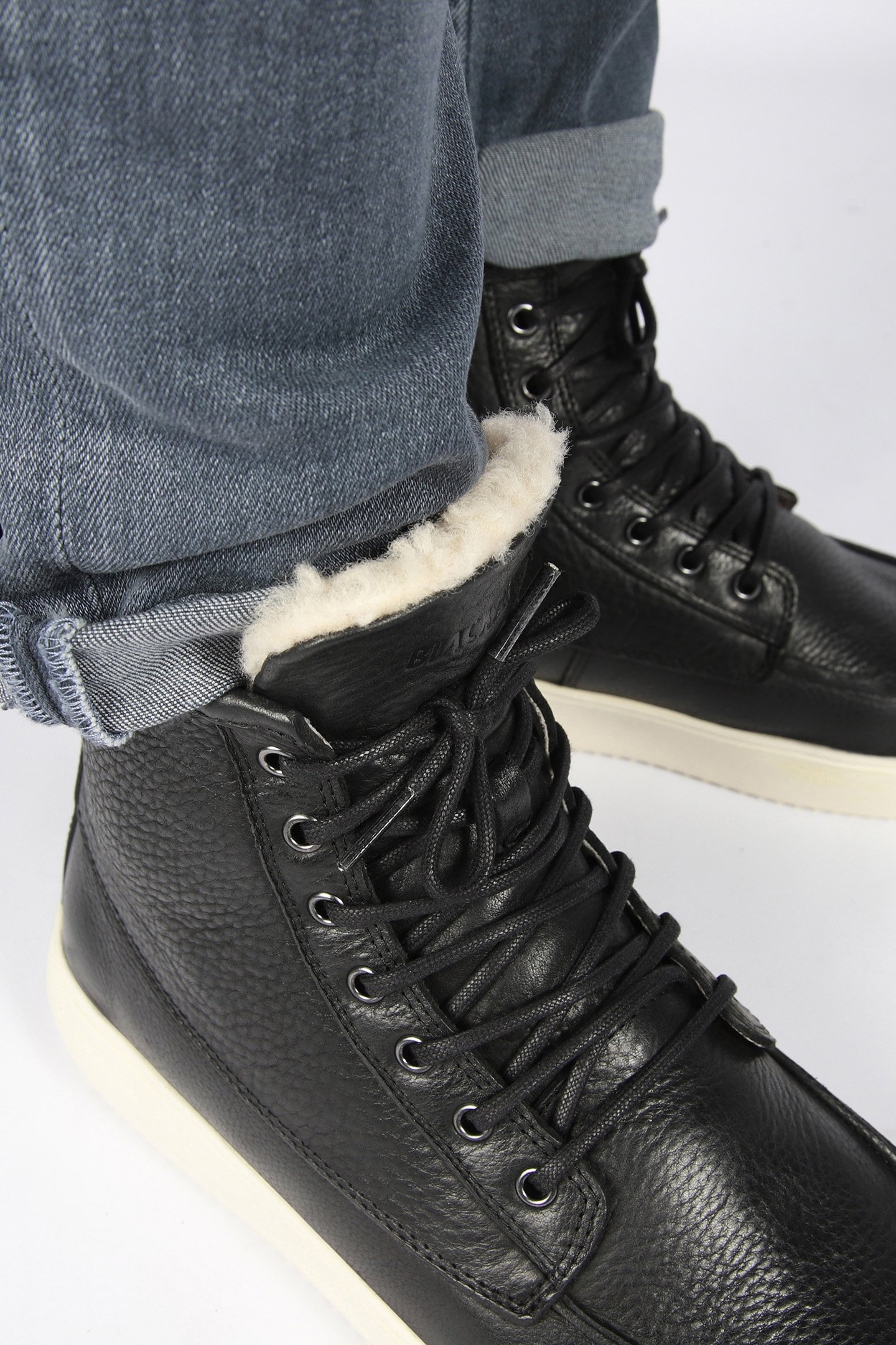 ASPEN ELLIOT BLACK 5