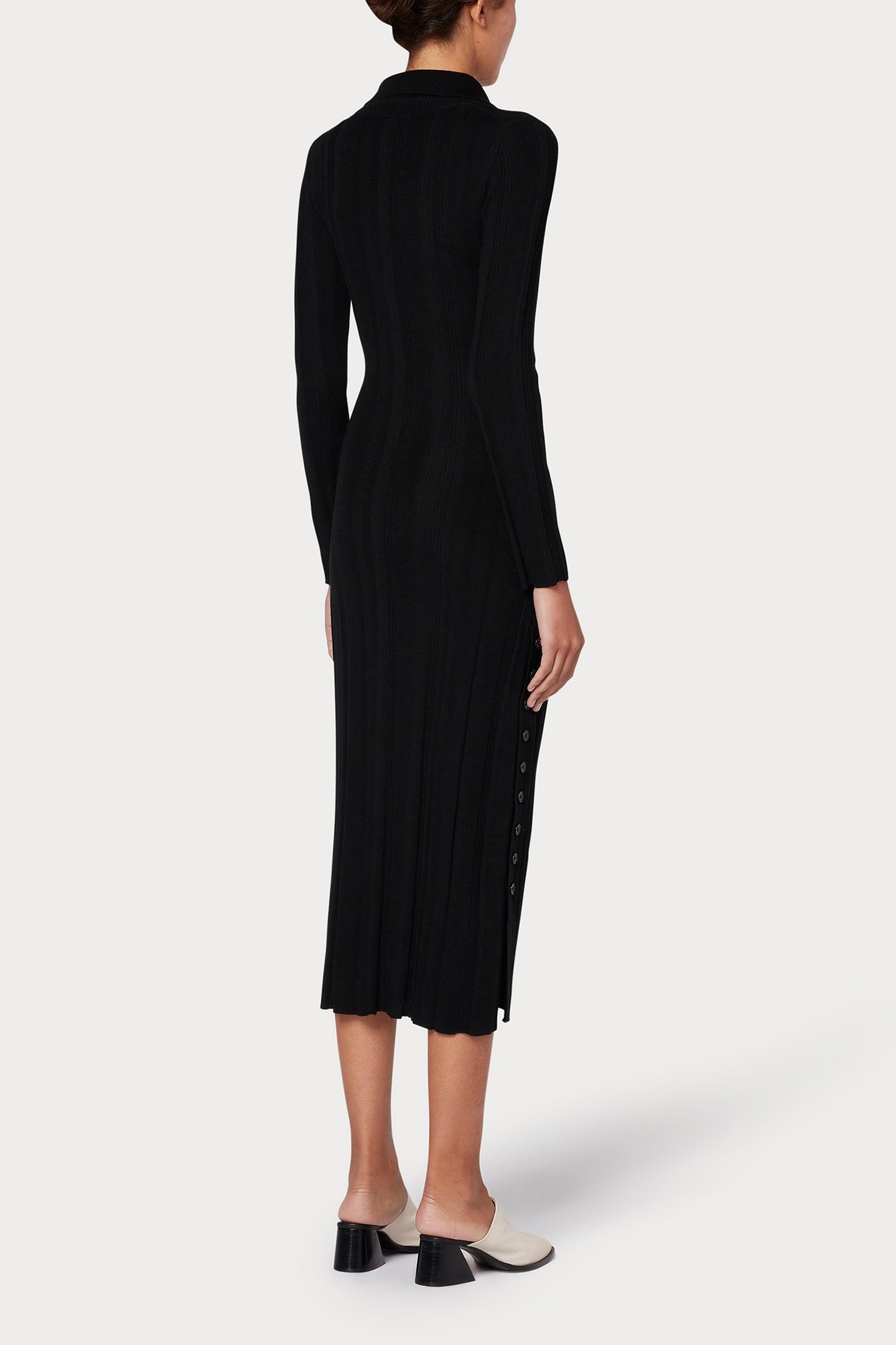 KNITTED DRESS BLACK 2