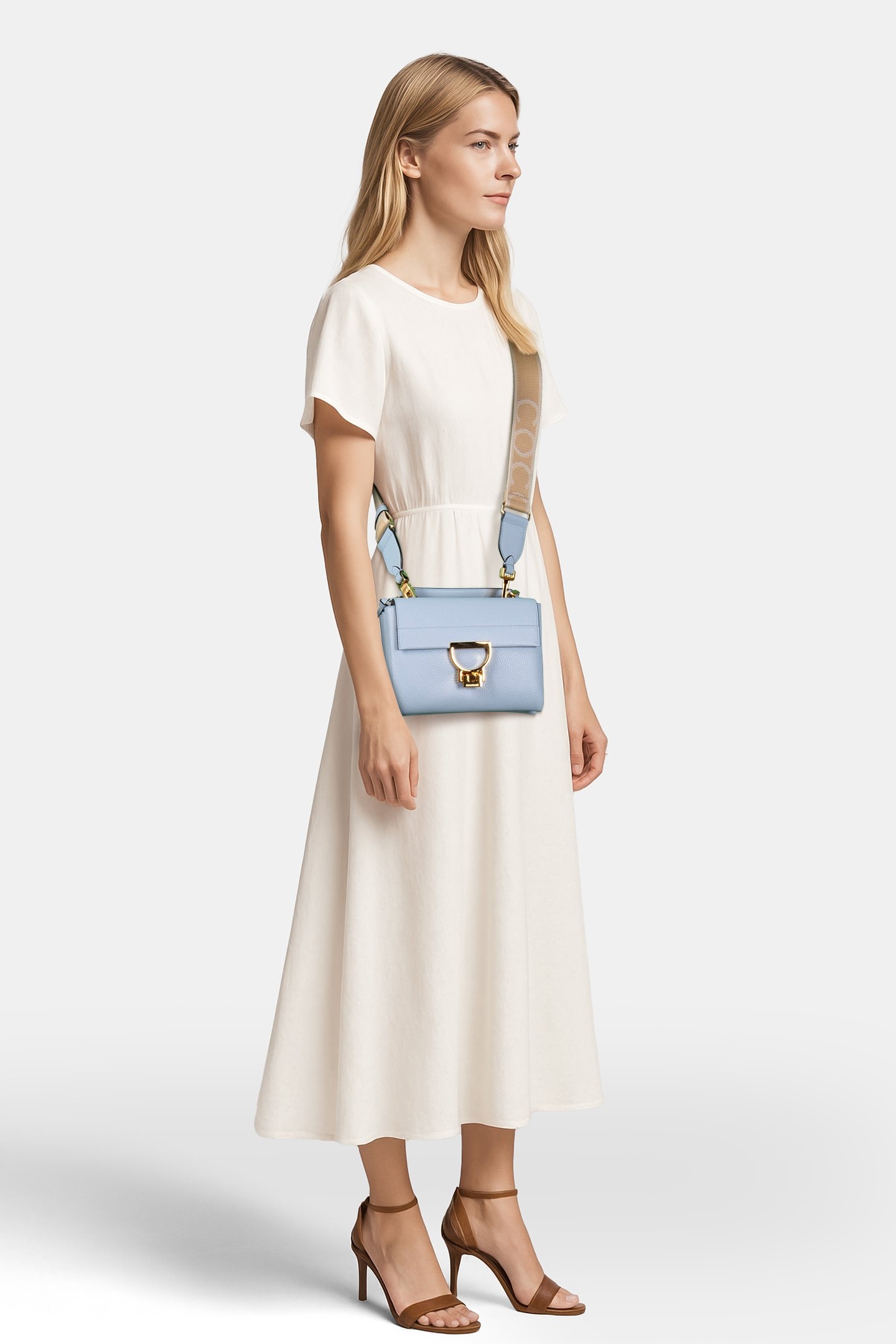 HANDBAG IN LEATHER 2