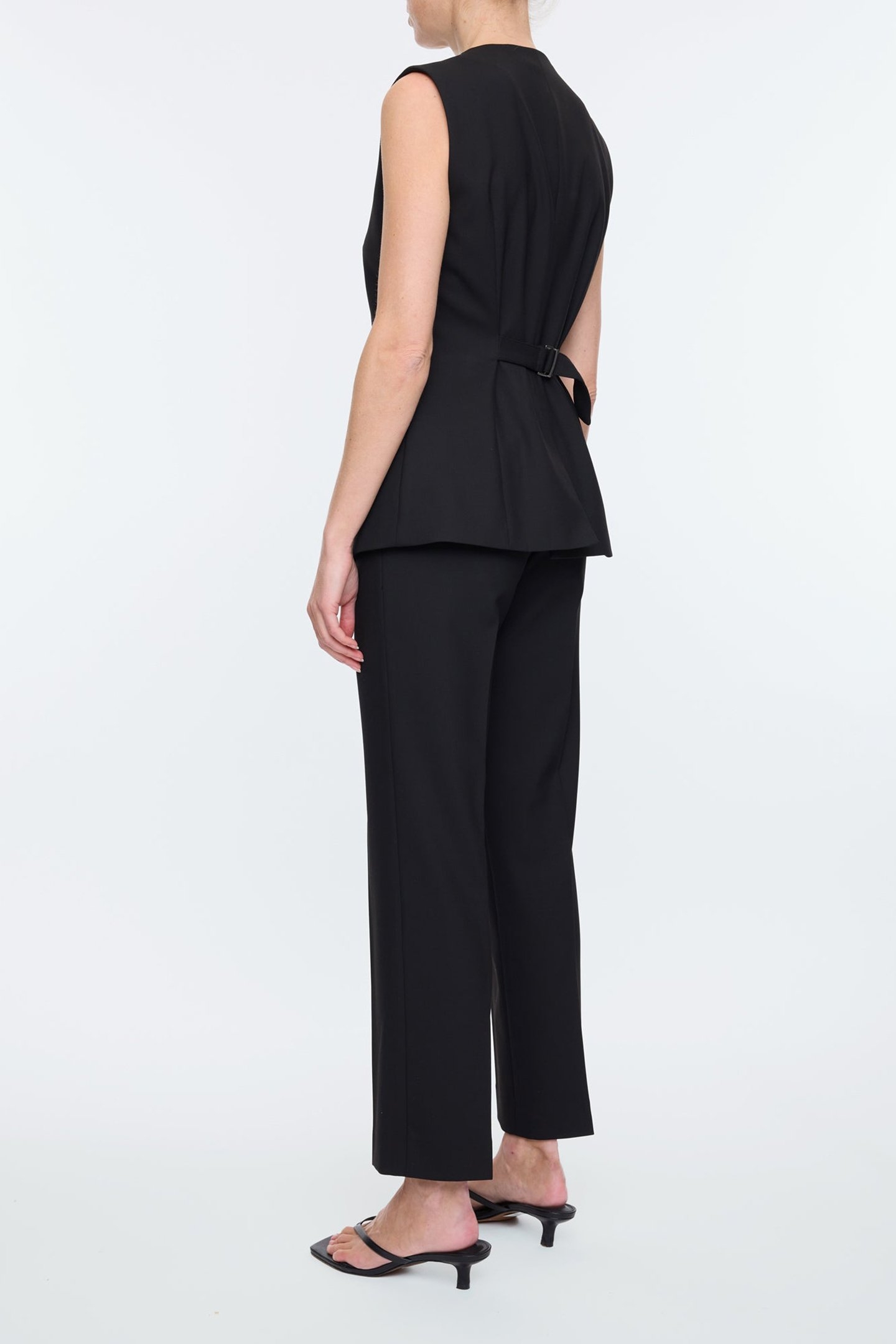 SLIM CIGARETTE PANTS BLACK 3