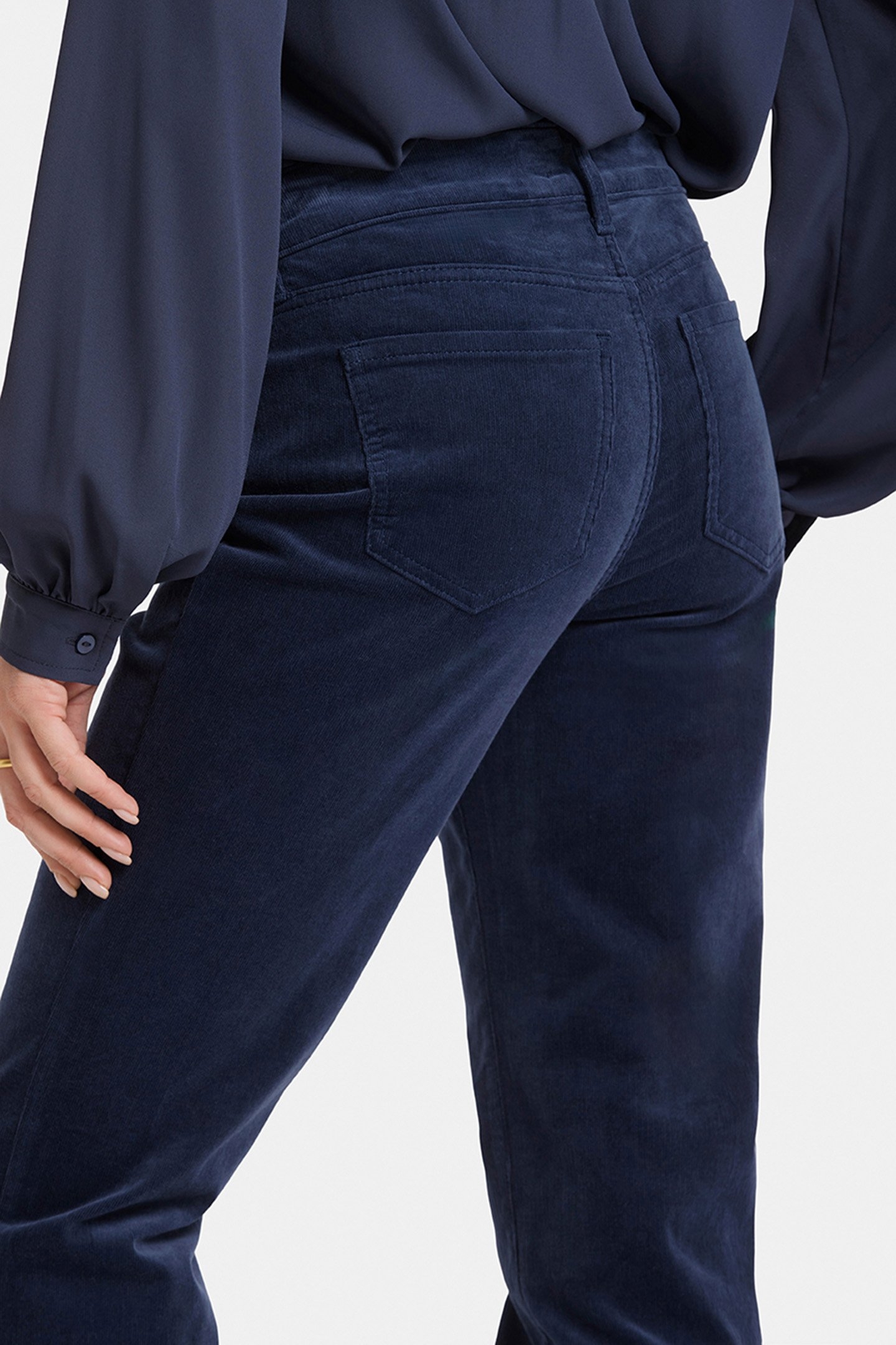 MARILYN STRAIGHT STARLESS SKY 6