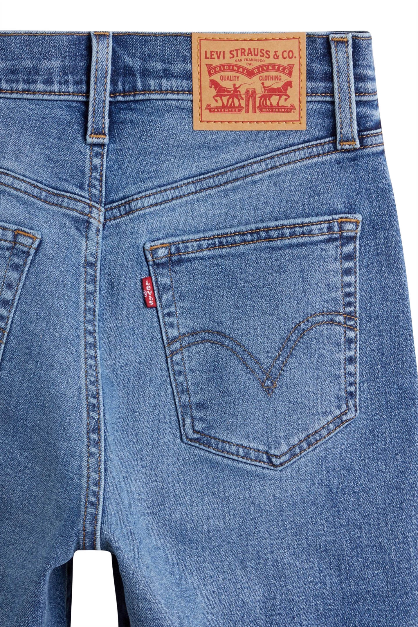 HIGH WAISTED MOM JEAN WINTER THAT'S HER 6