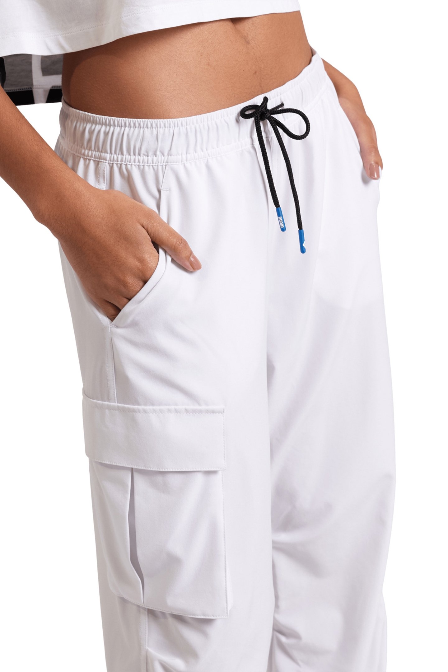 WOMEN'S ARENA LOGO CARGO PANT WHITE-BLACK 4