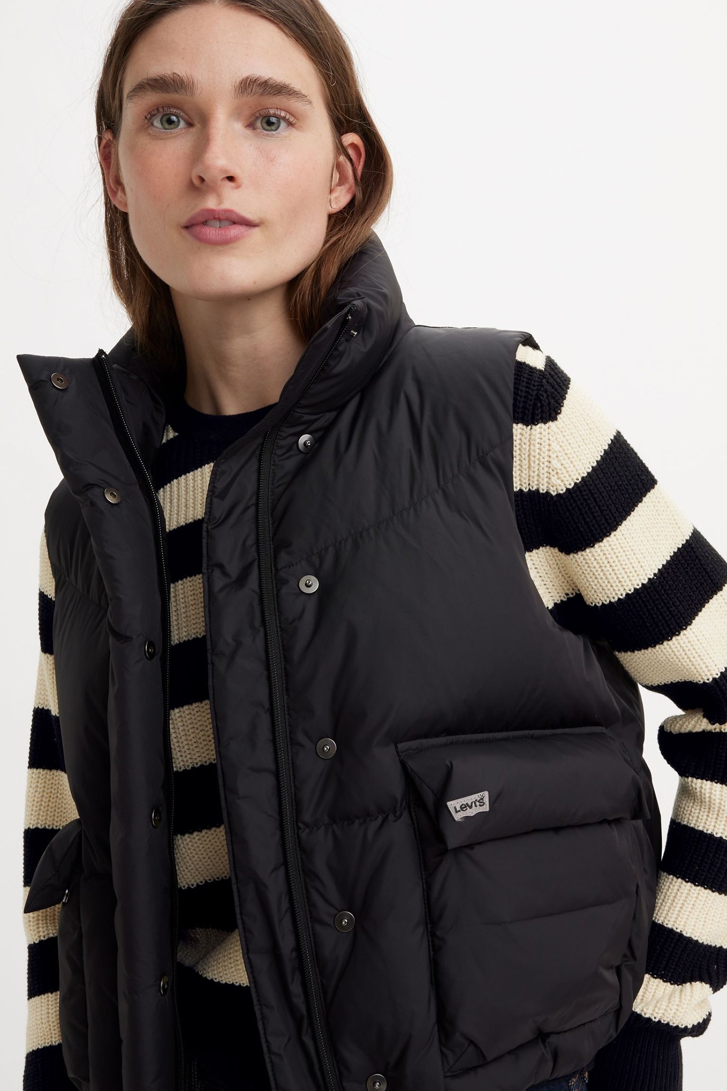 WESTERN BUBBLE PUFFER VEST IN CAVIAR 5