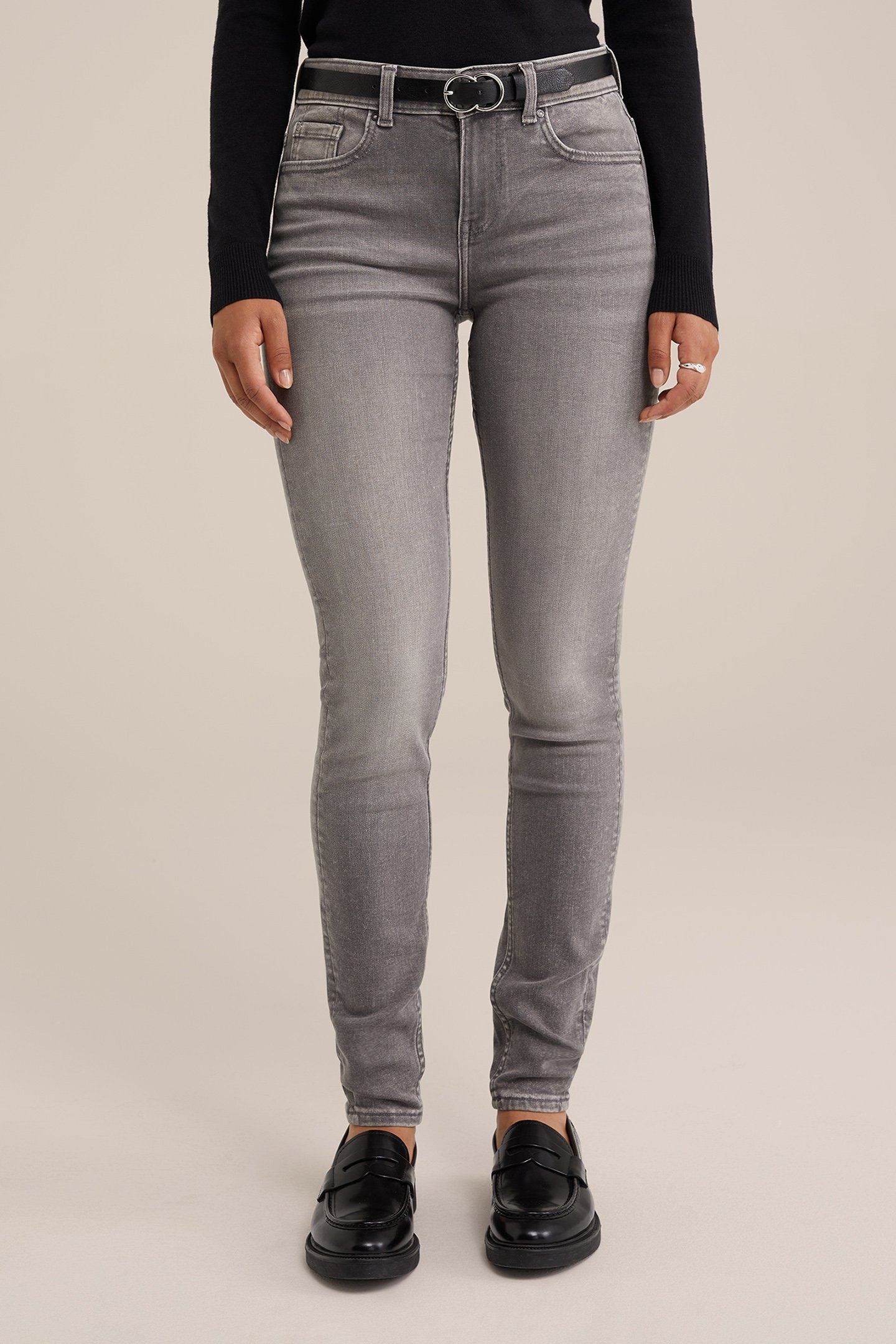 5-POCKET MID WAIST LIGHT GREY 1