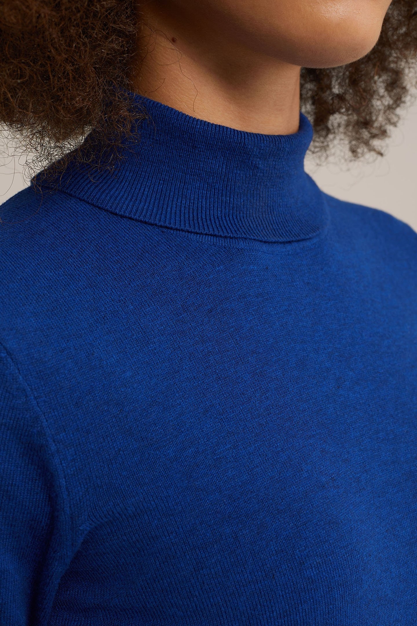 KNITTED PULLOVER BRIGHT BLUE 5