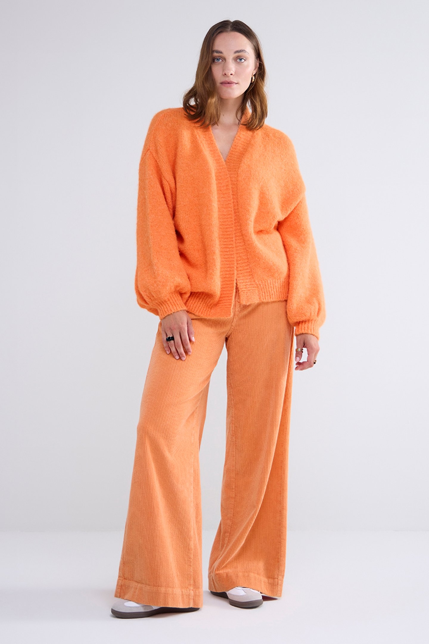 FLARED PANTS FLUID STRETCH CORD REDS 5