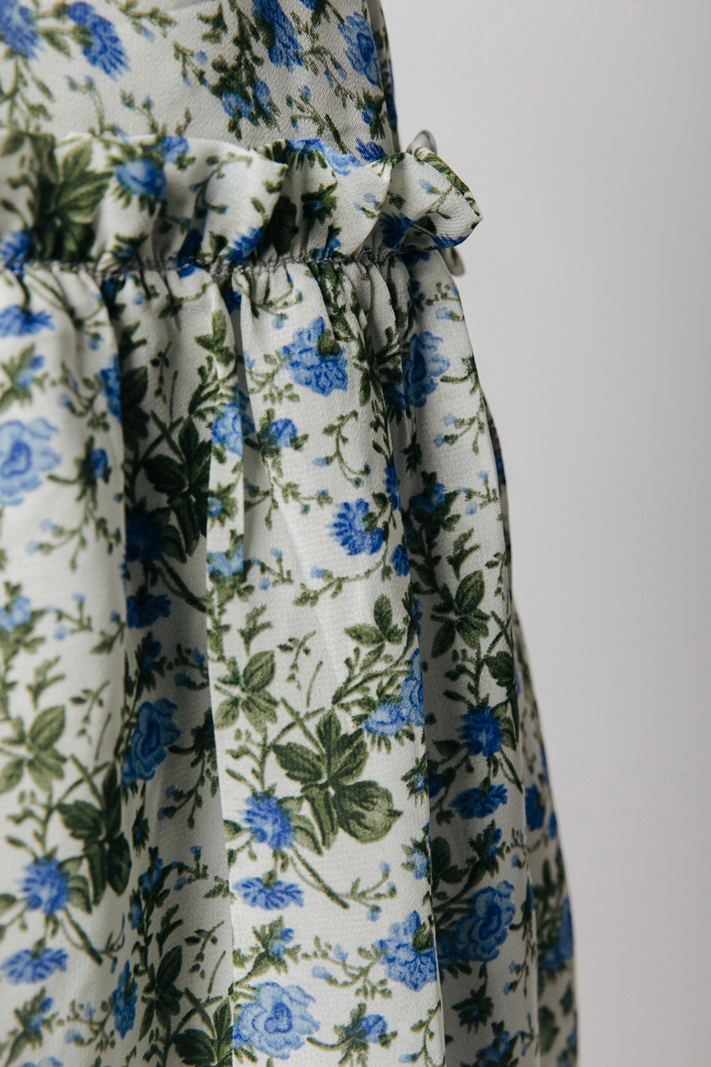 ELODIE FLOWER SPAGHETTI MINI DRESS SOFT BLUE 5