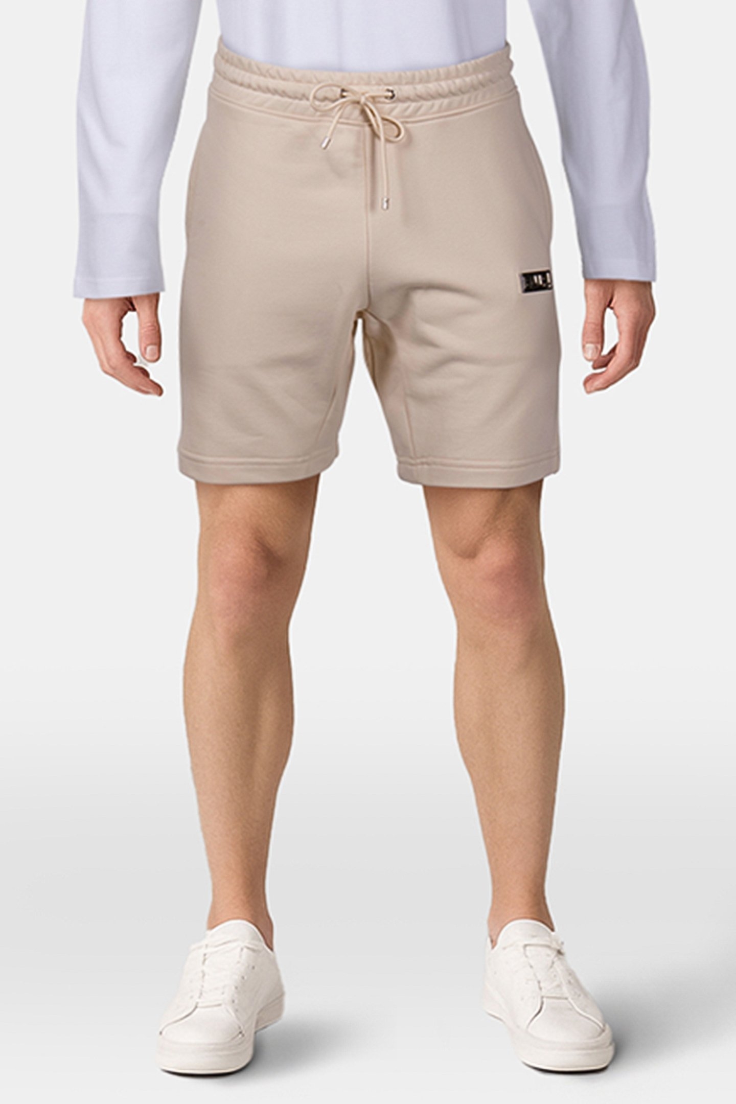 B-SERIES SHORTS WHITE SWAN 1