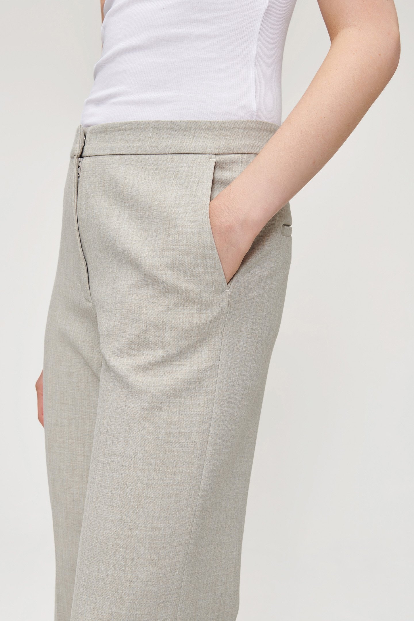 RELAXED FLARED PANTS GREIGE 7