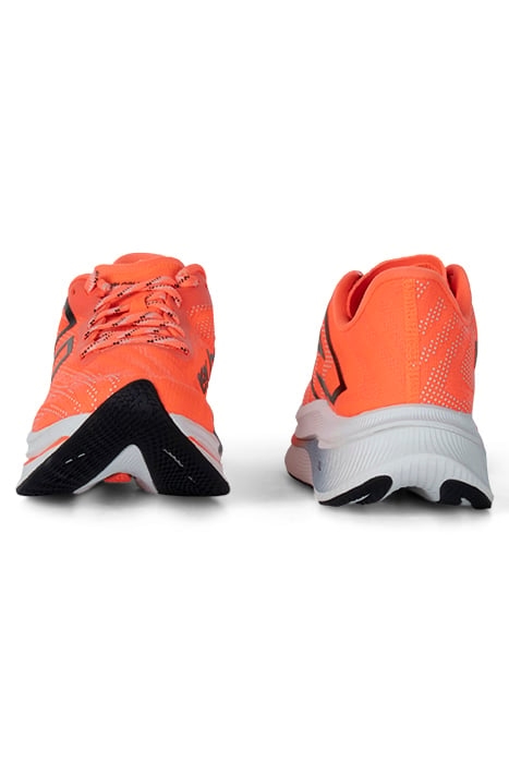 WRCXLY3 SNEAKERS IN NEON ORANGE 2