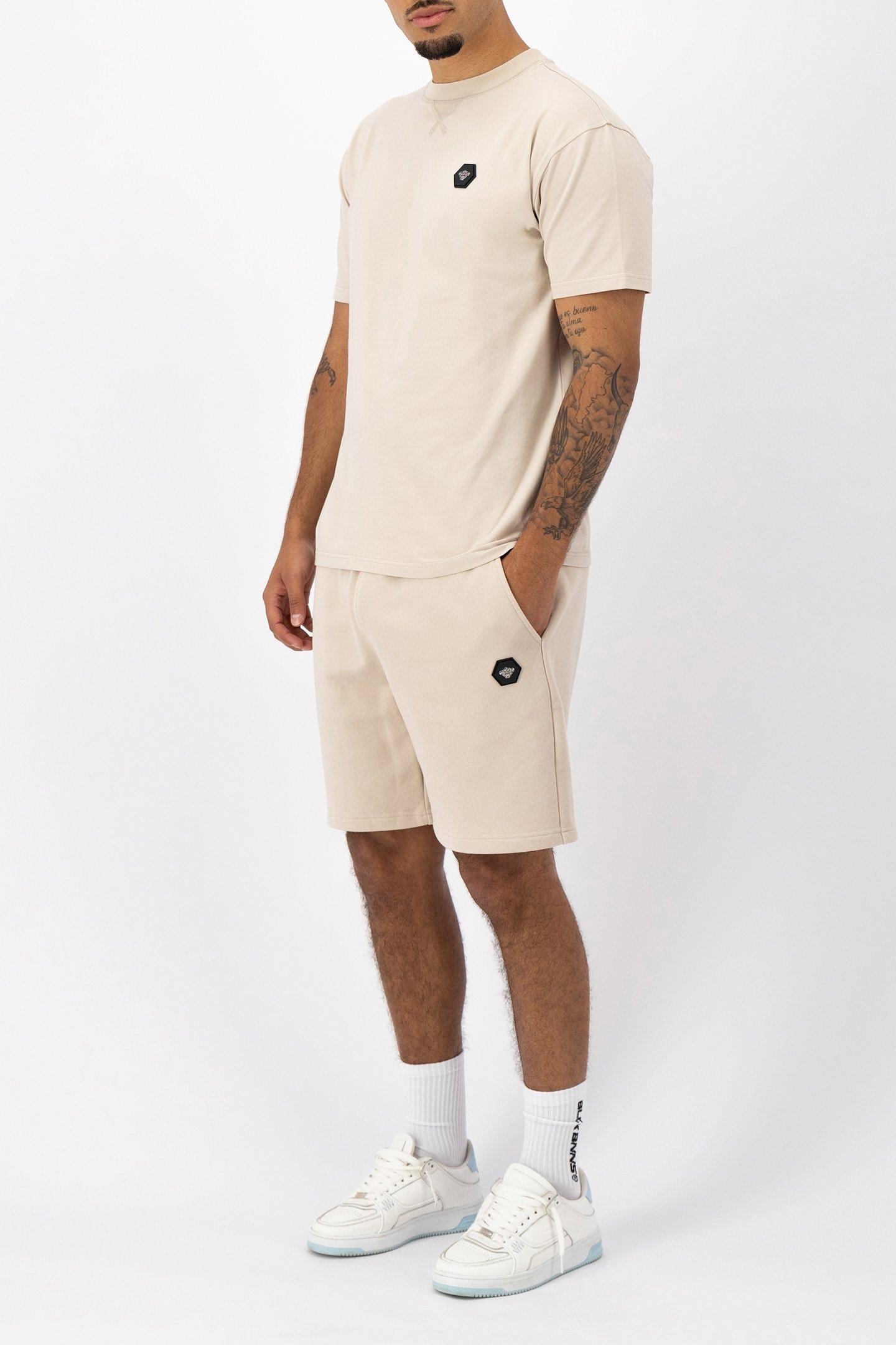 HEX RELAX SHORTS SAND 3