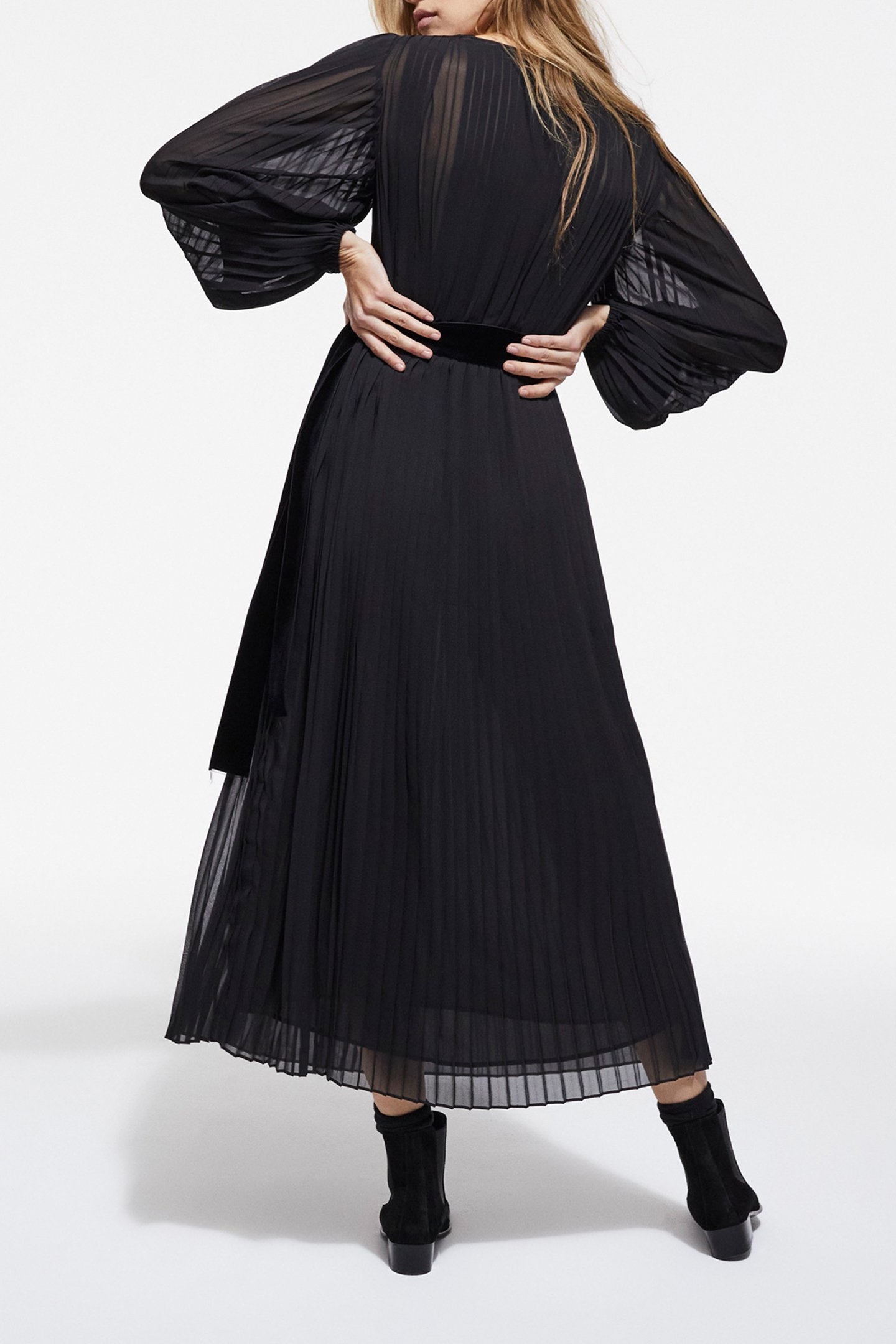 LONG PLEATED VELVET DRESS WITH BELT BLACK 2