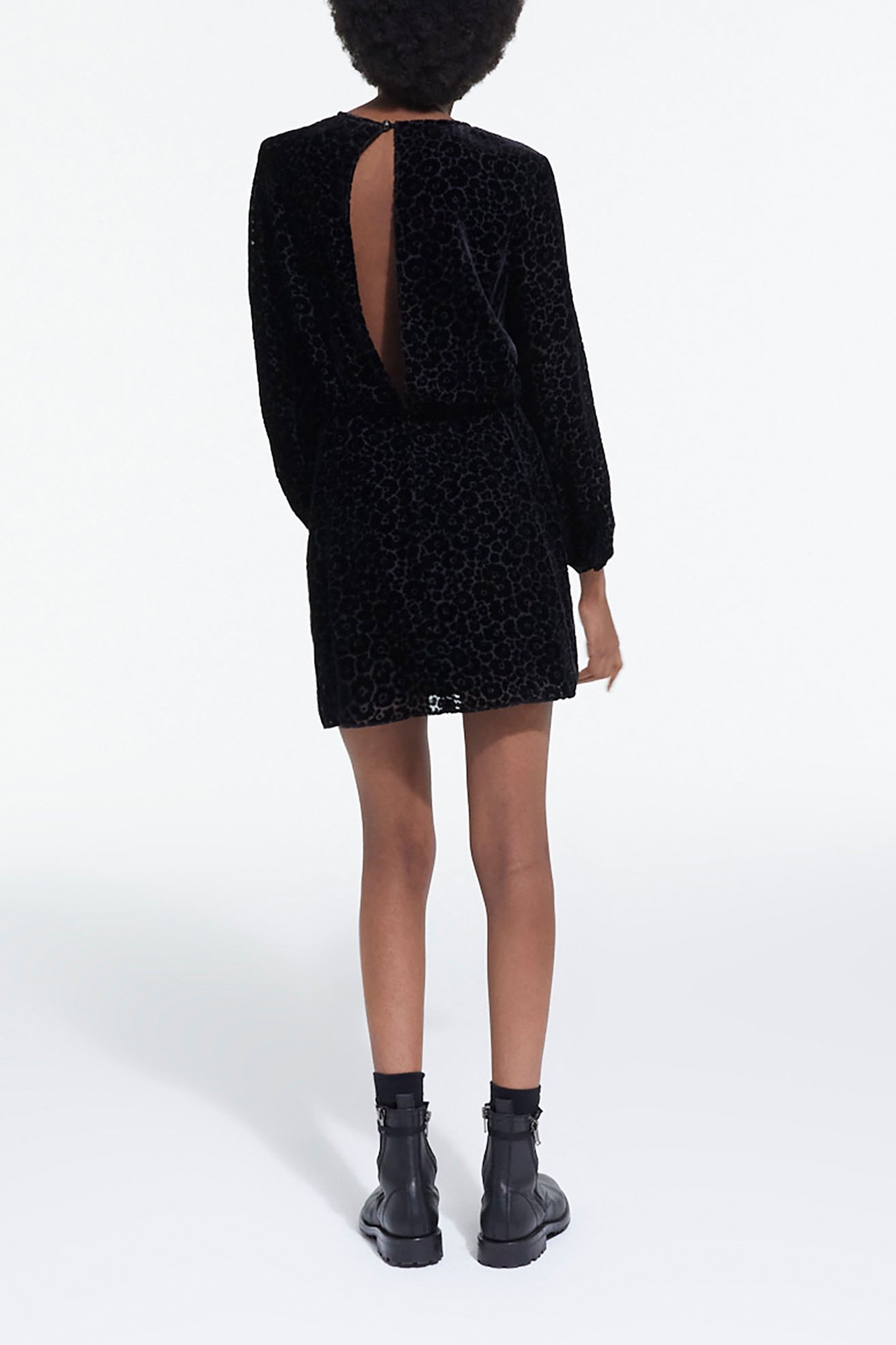 SHORT DRESS WITH PLUNGING NECKLINE BLACK 4