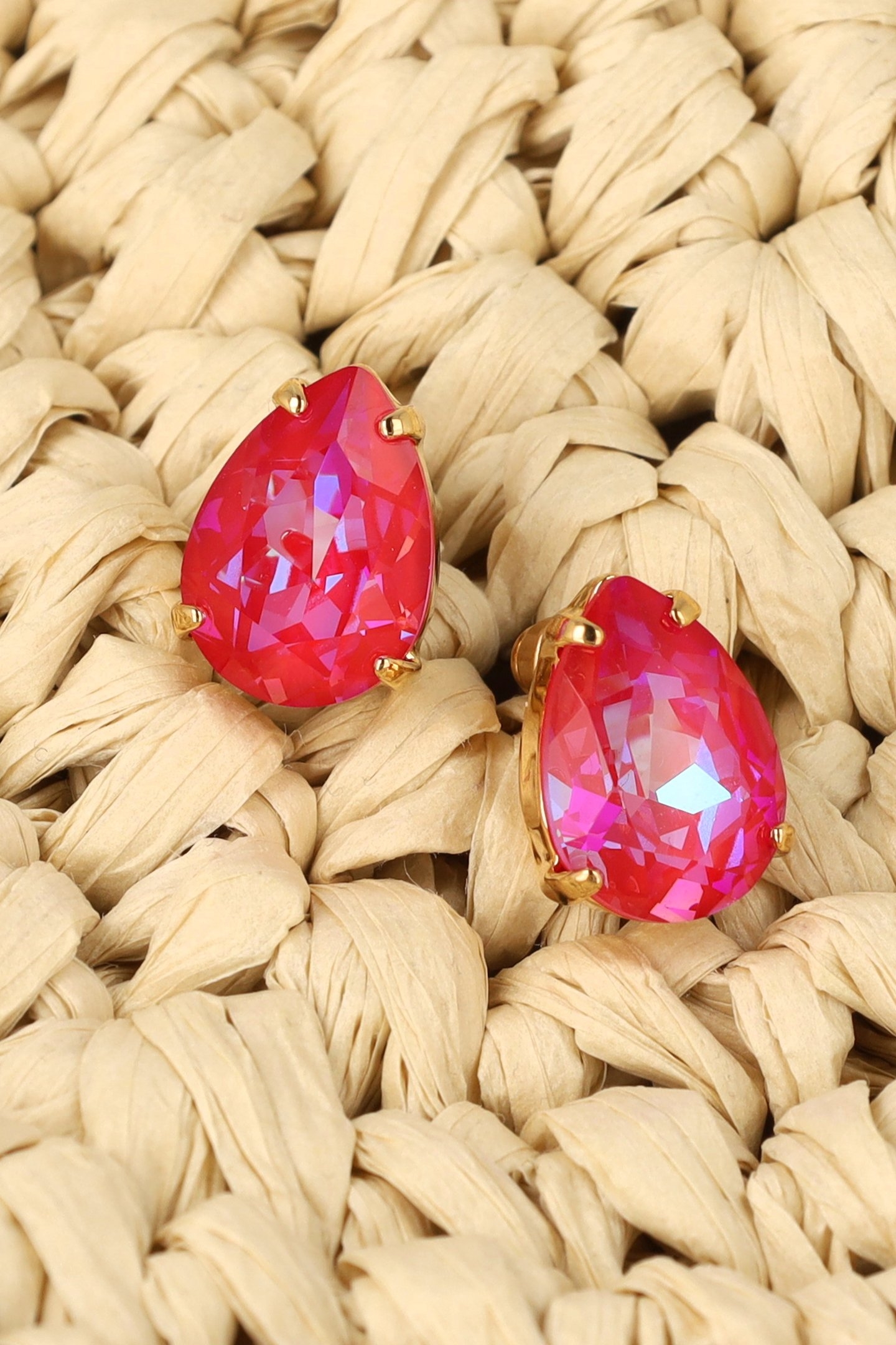 FIORELLA ROYAL RED EARPINS 4