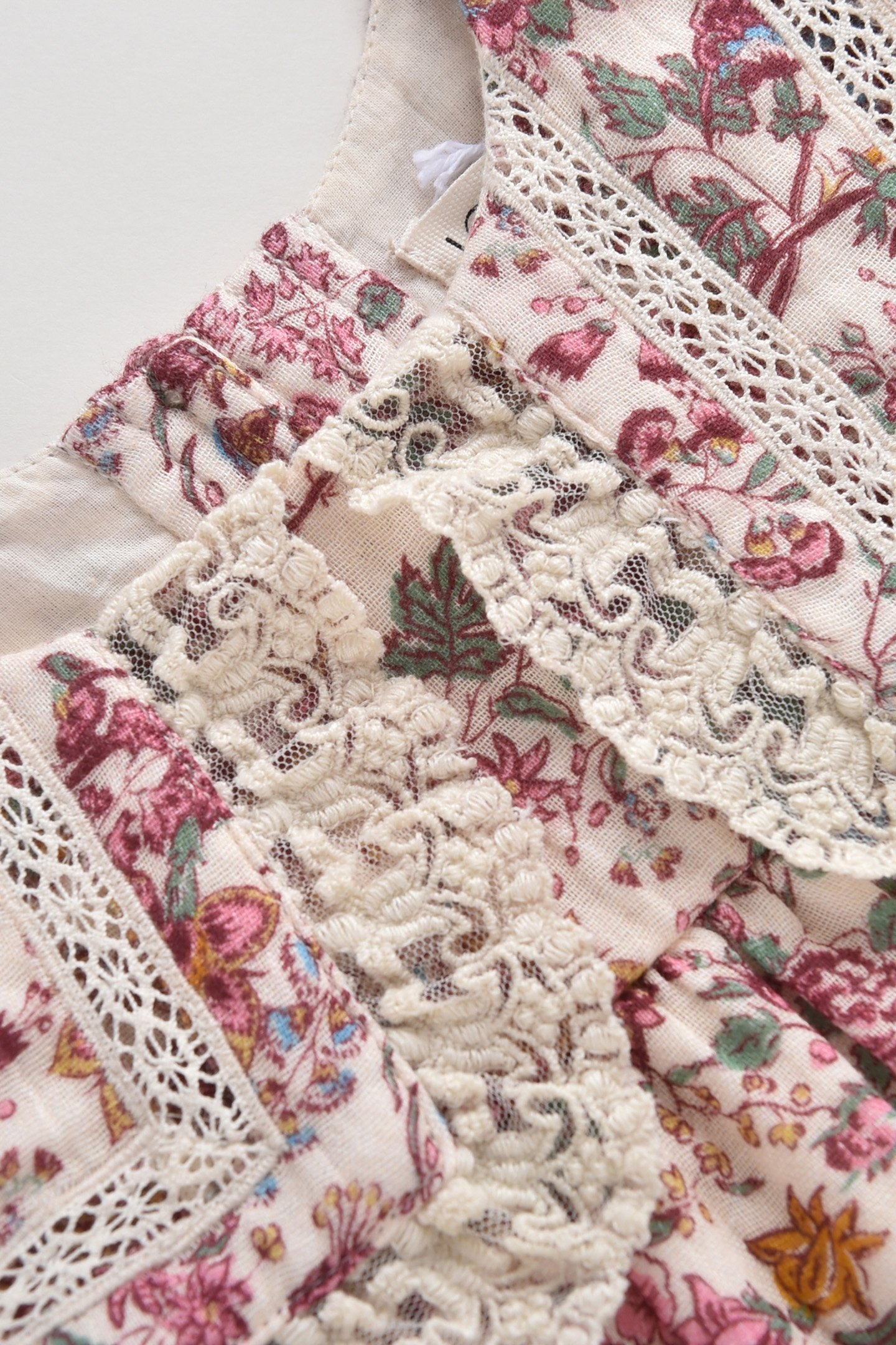 DRESS ARINOLA CREAM SAVAGE GARDEN 7