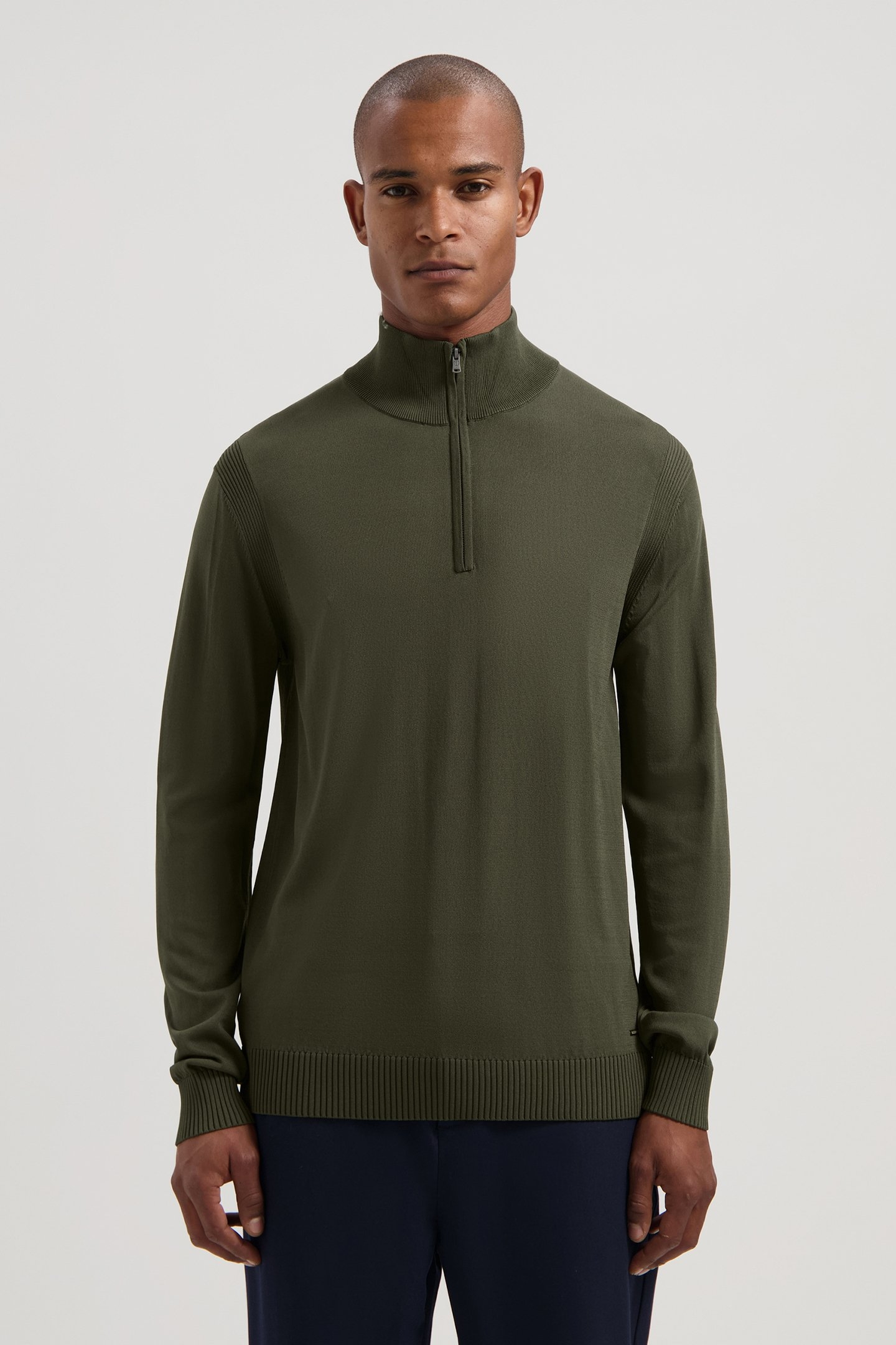 DS_TECH KNIT SKIPPER ARMY GREEN 1