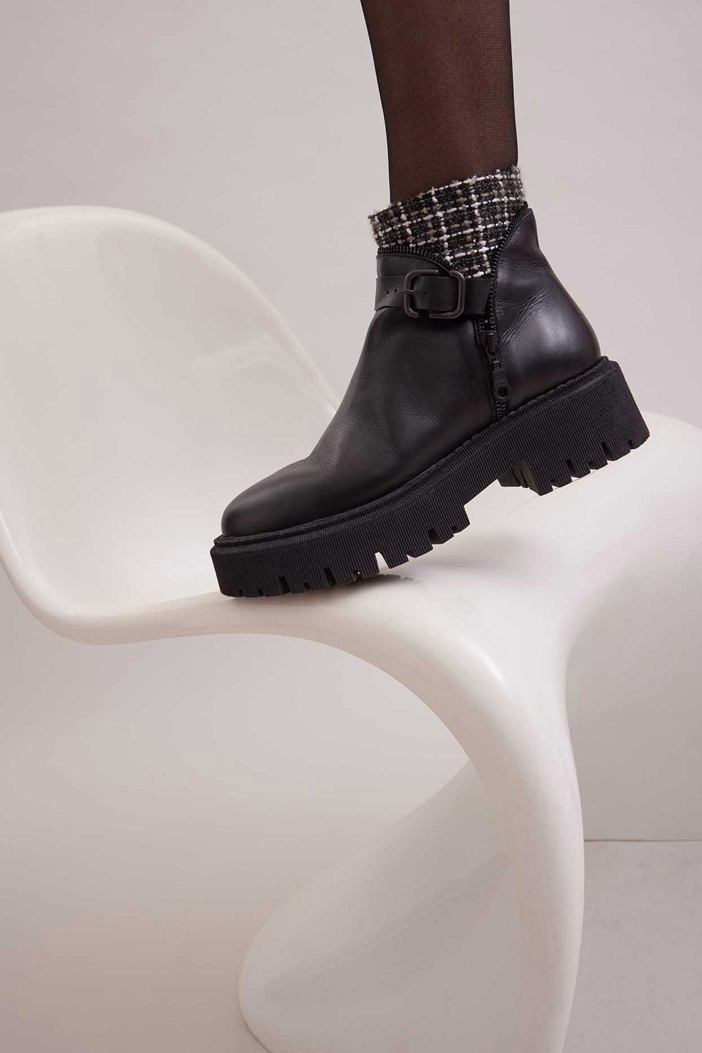 DORVAL BOOTS BLACK 4