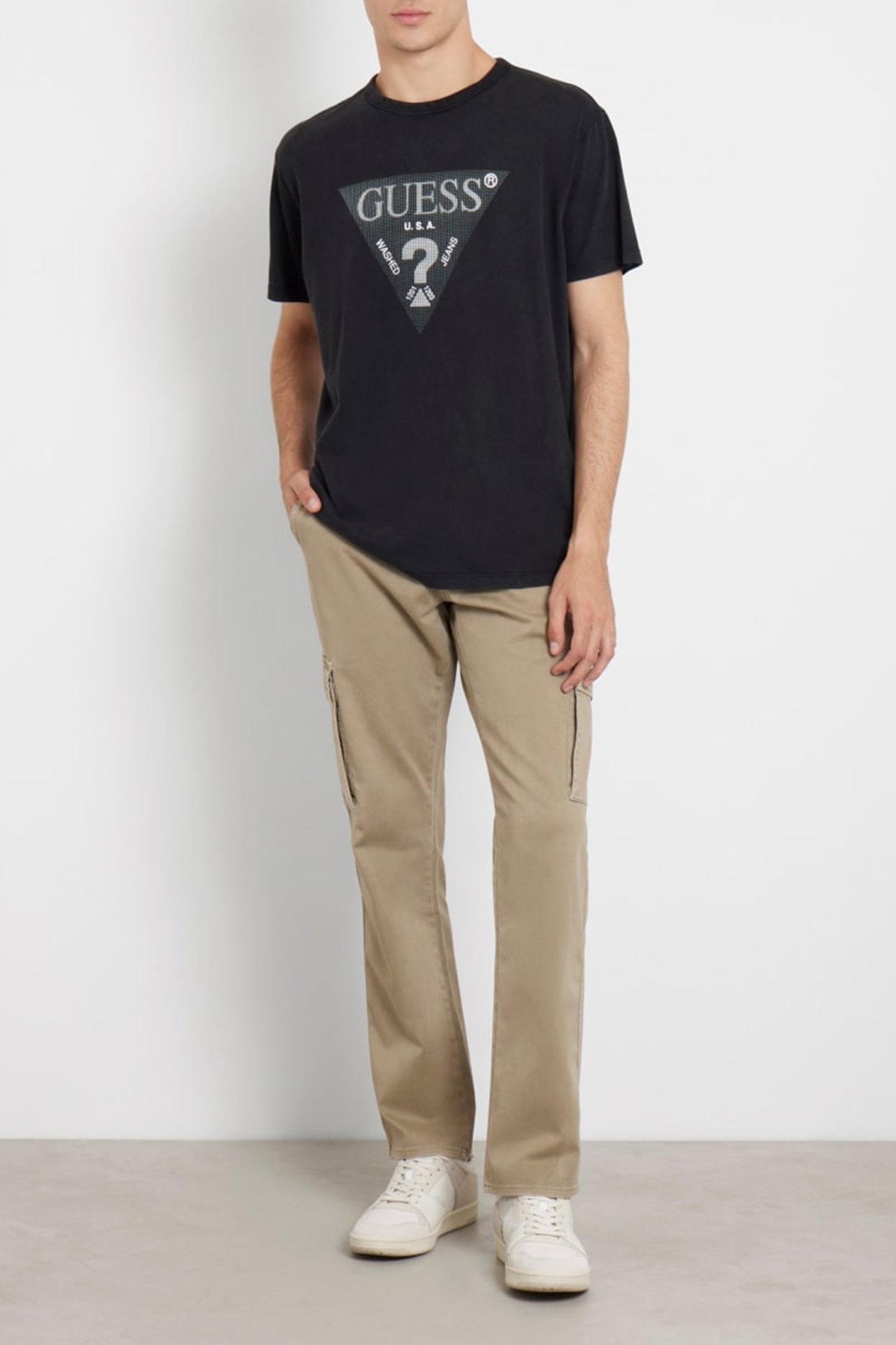 SS CN TREATED TRIANG JET BLACK A996 3